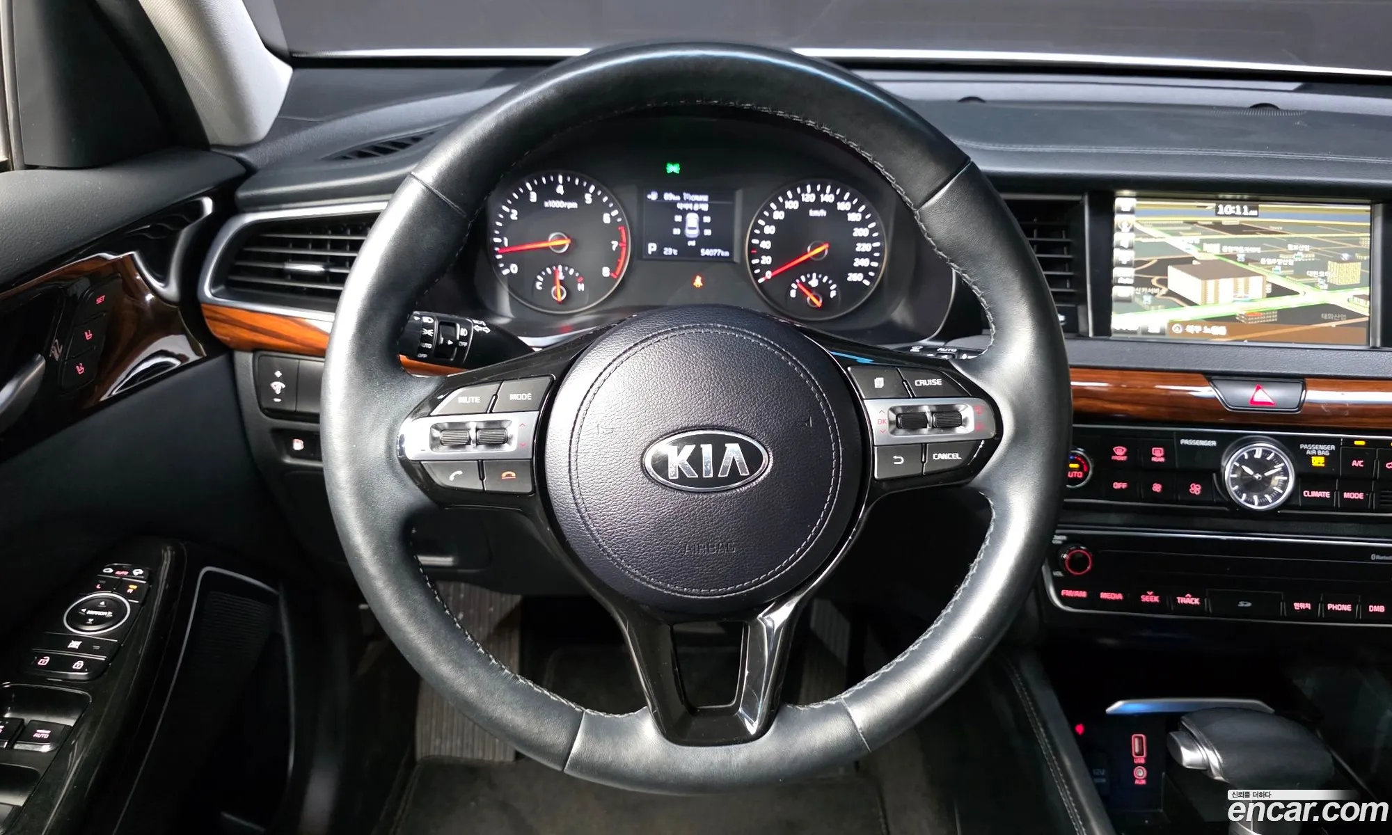 Kia K7 2016 — 17