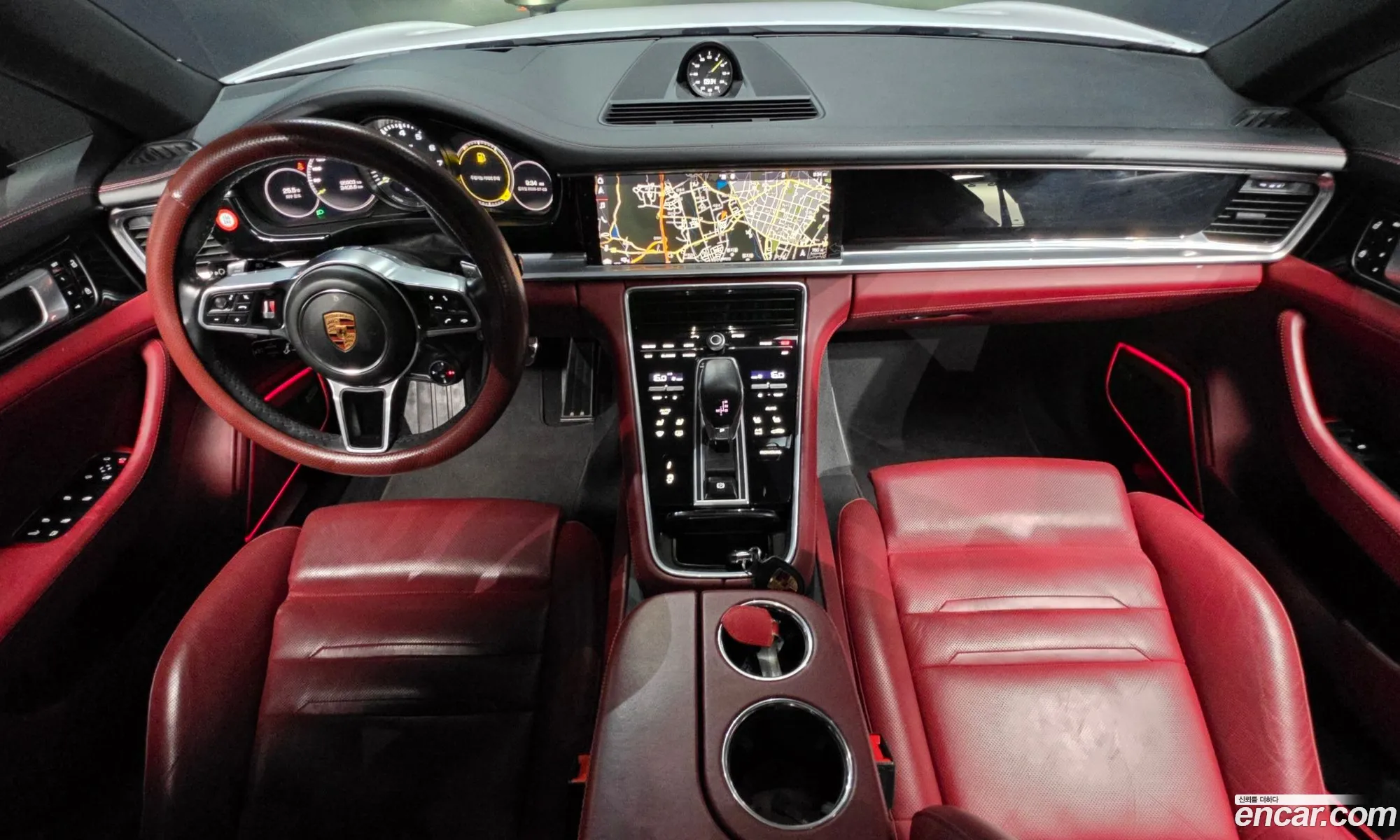 Porsche Panamera 2019 WP0AE2974KL123030 — 30