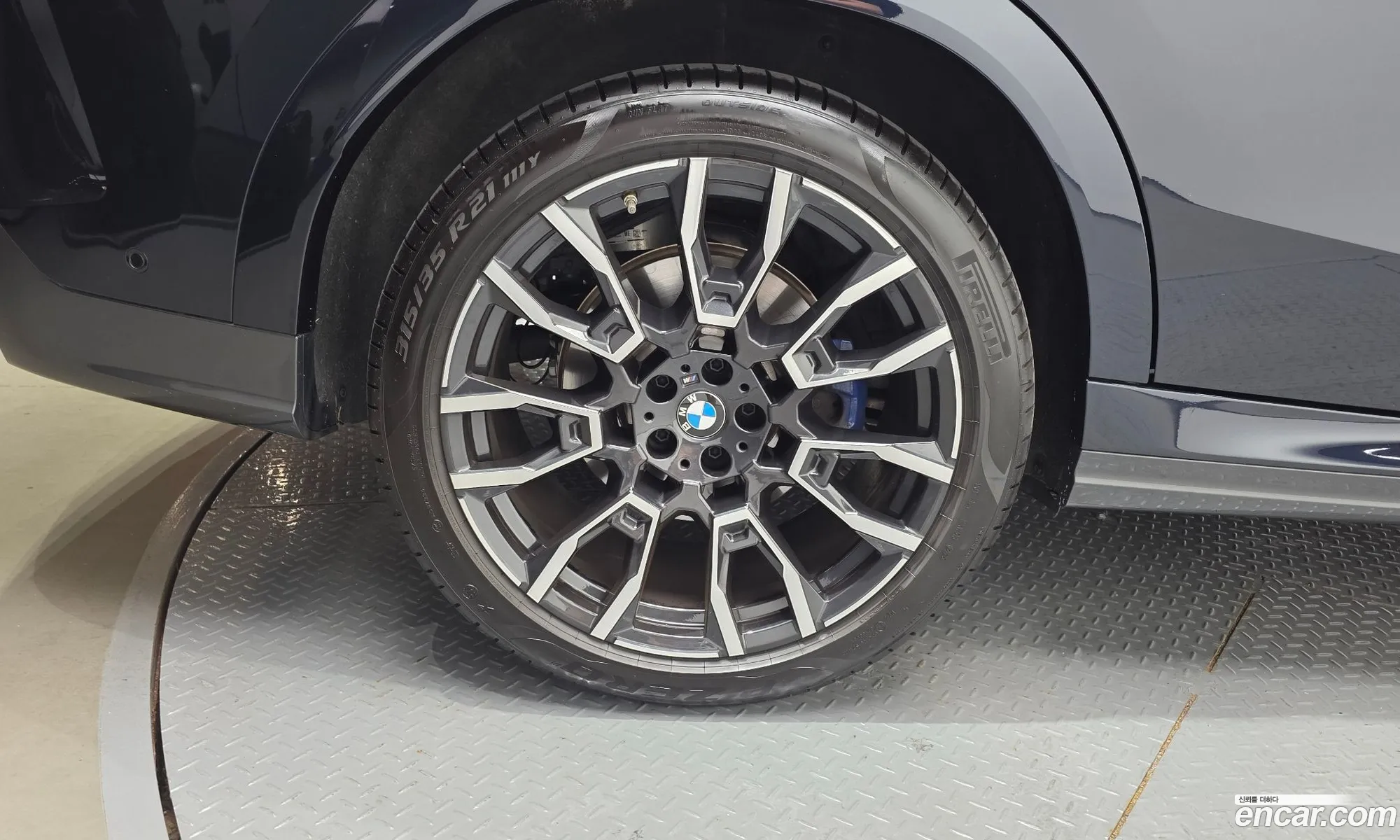 BMW X6 2025 WBA31EX06T9150494 — 5