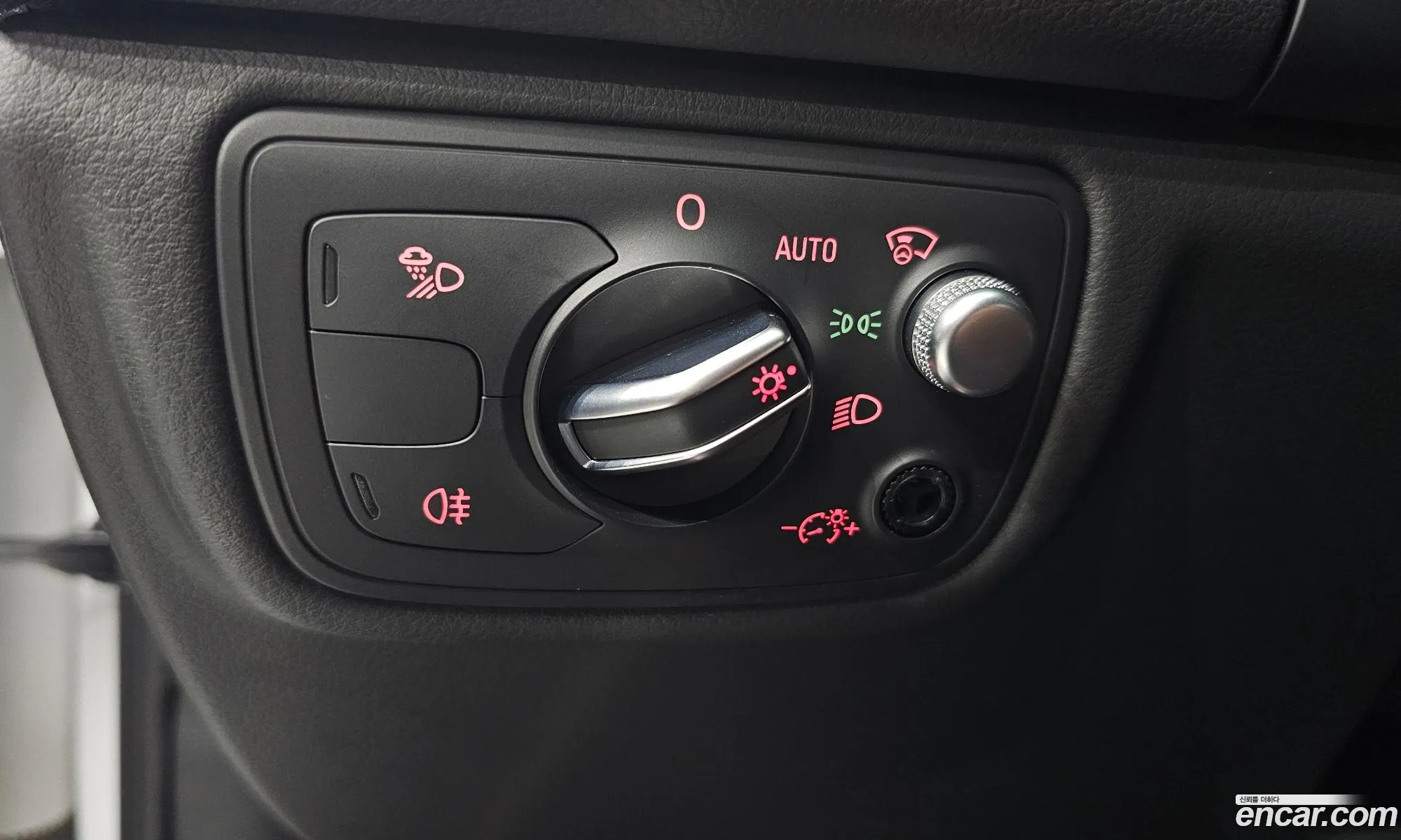 Audi A6 2015 WAUZZZ4G0FN030262 — 12