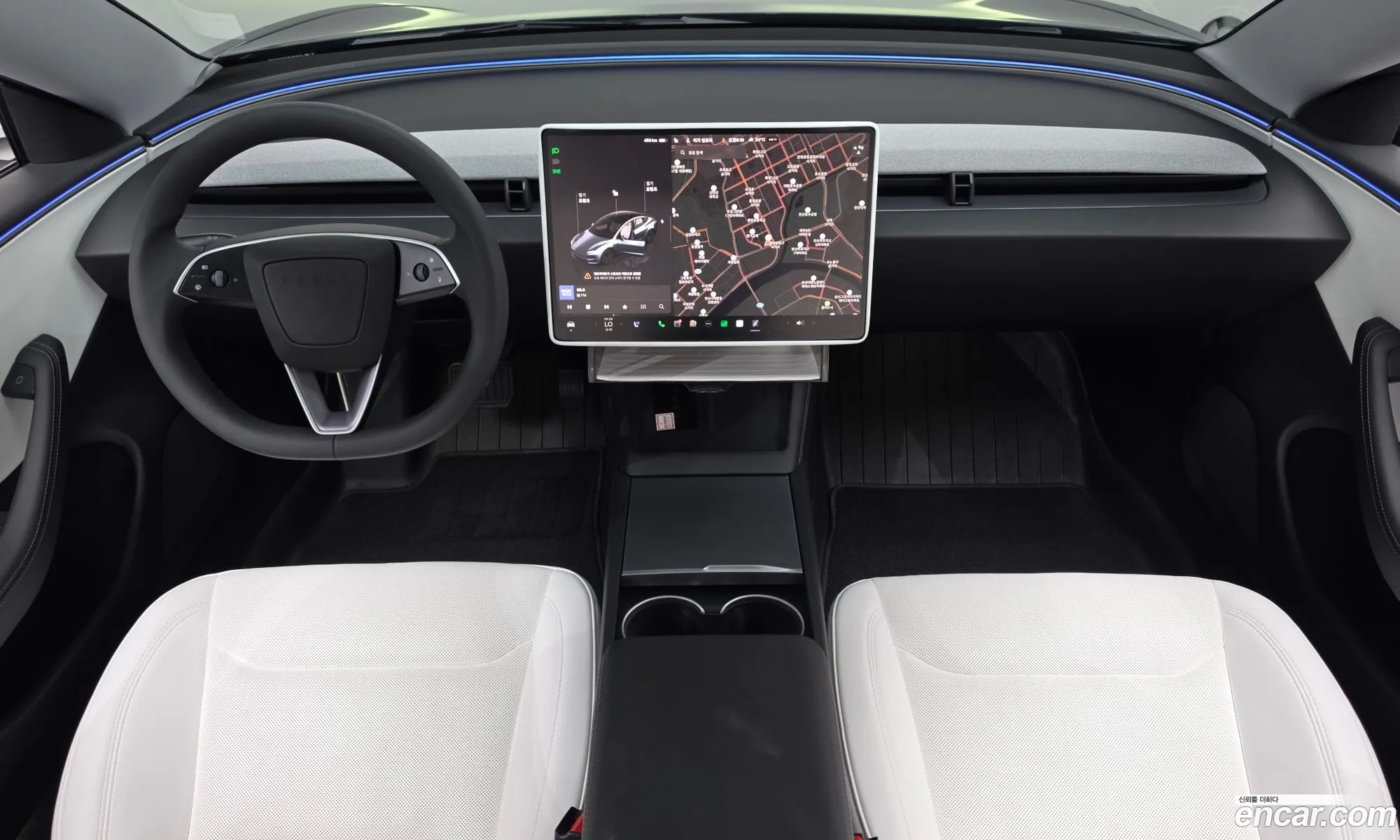 Tesla Model 3 2026 — 4