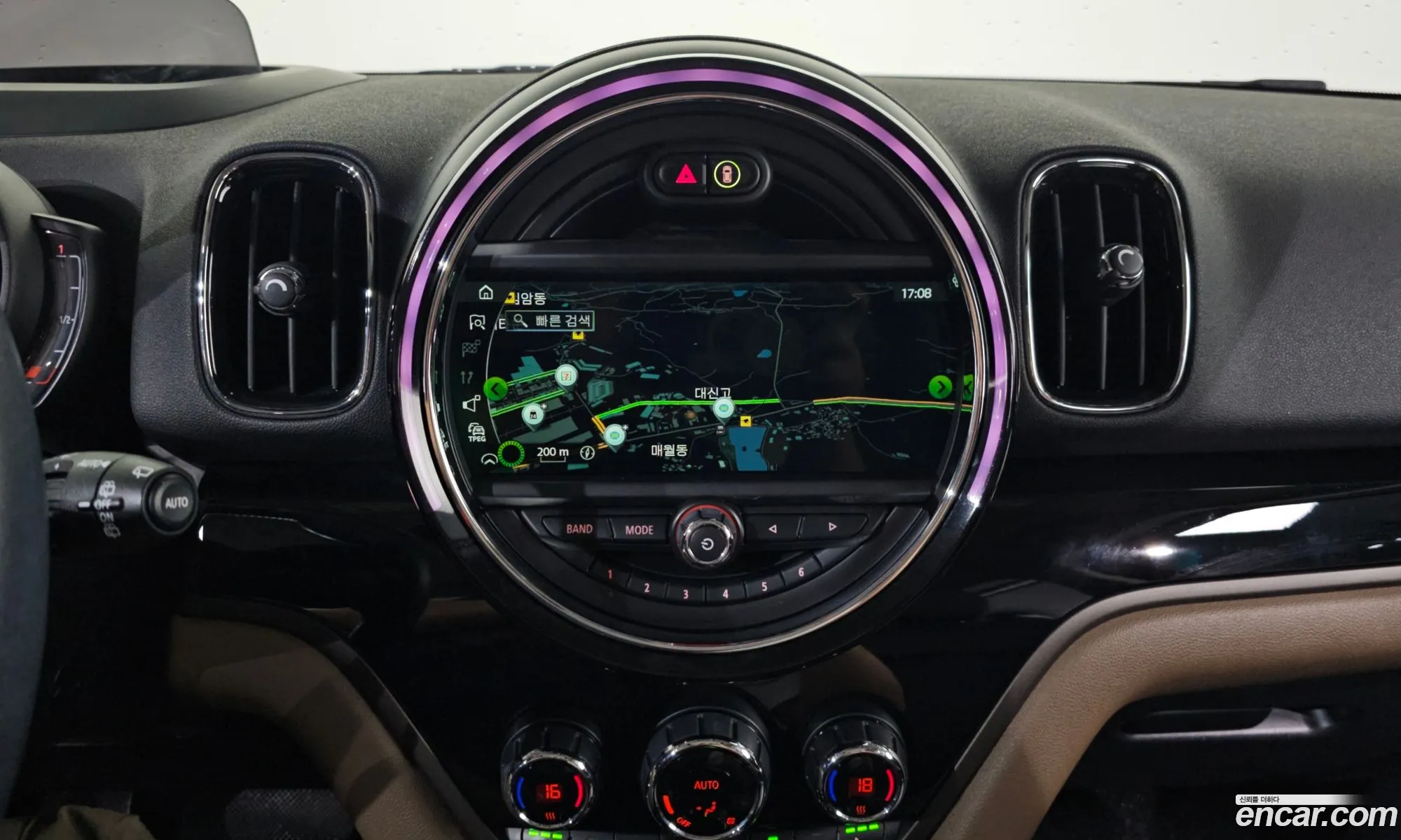 Mini Cooper D Countryman 2018 — 23