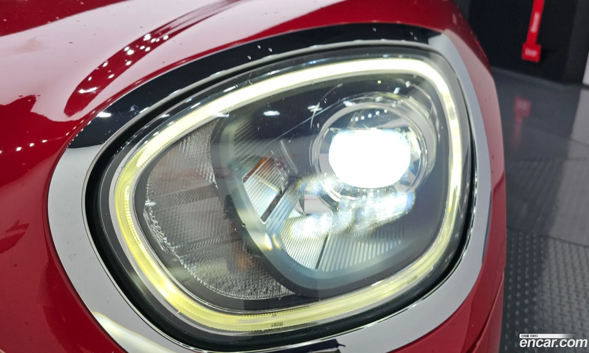 Mini Cooper D Countryman 2018 — 27