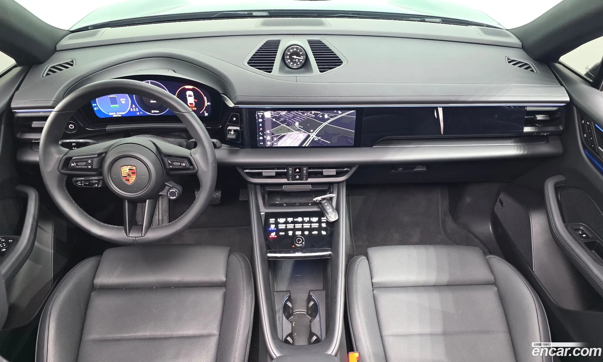 Porsche Macan EV 2025 WP1AA2XA5SL000911 — 12