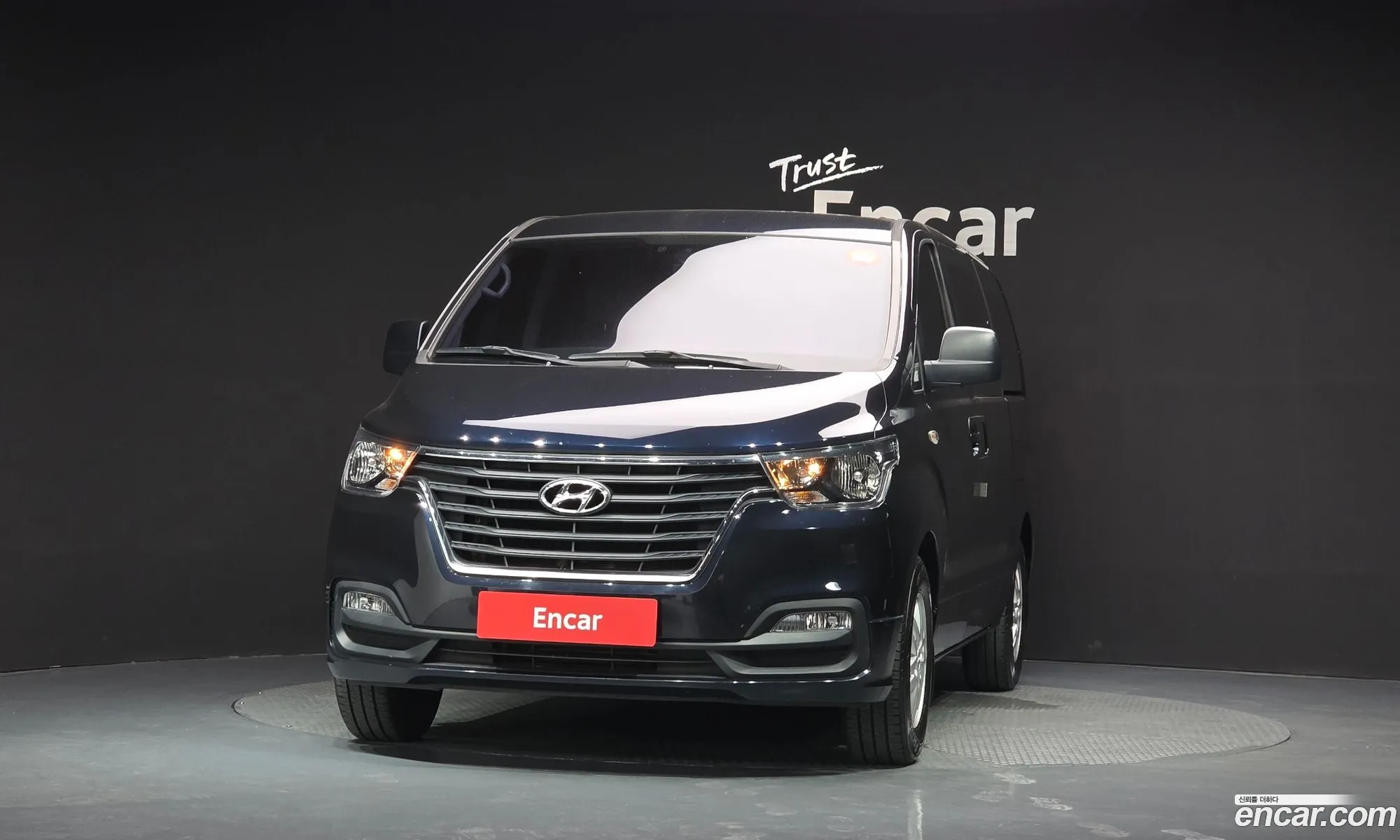 Hyundai Grand Starex 2019 — 20
