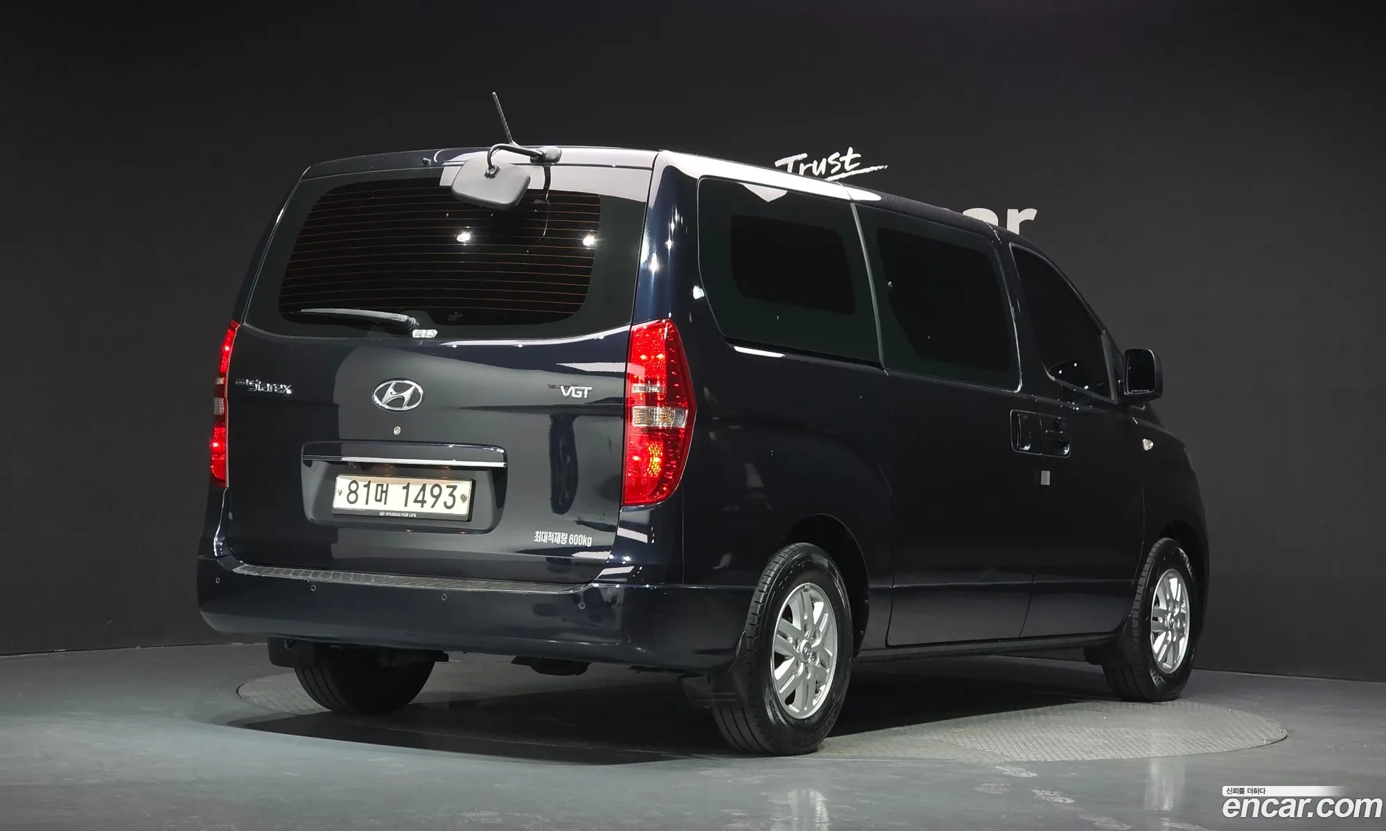 Hyundai Grand Starex 2019 — 17