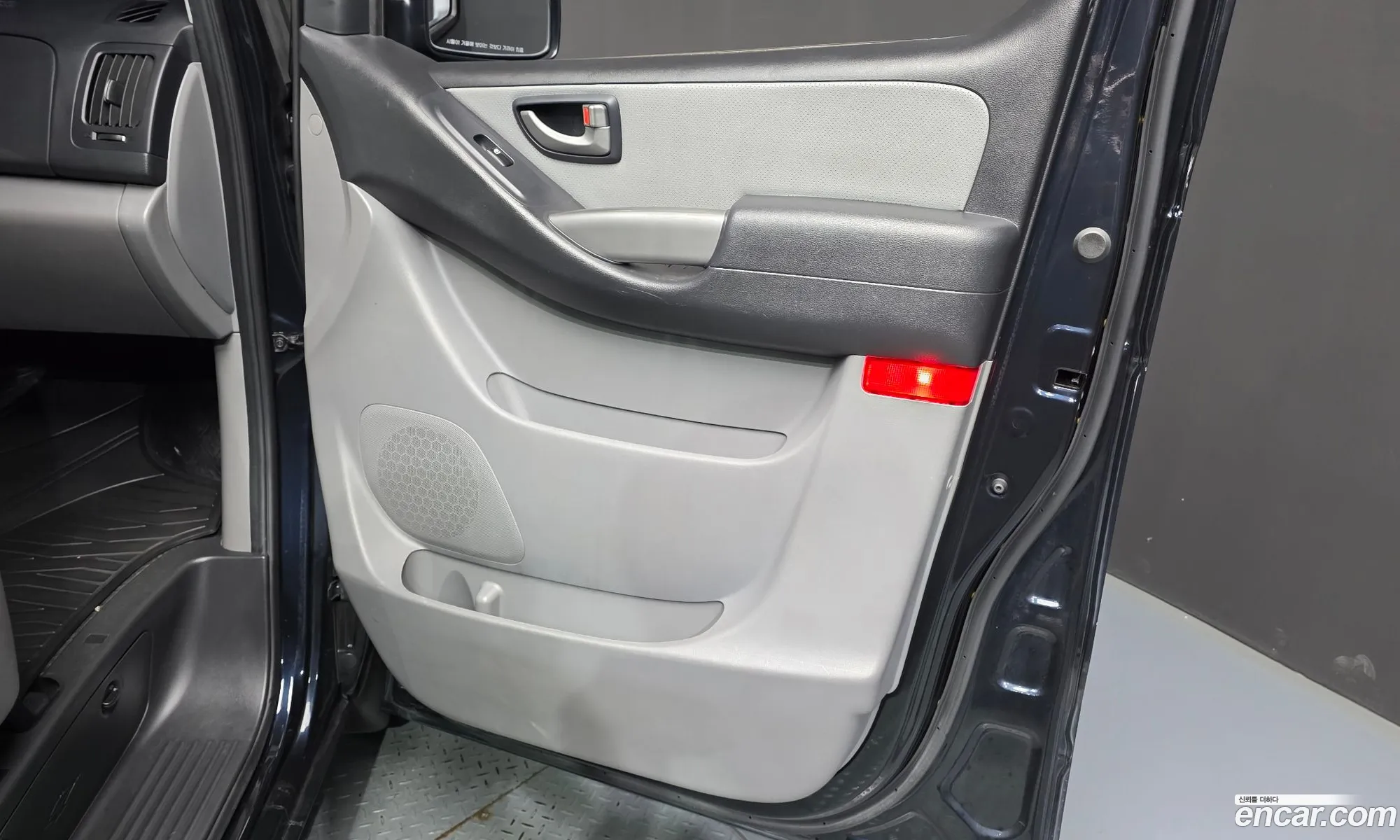 Hyundai Grand Starex 2019 — 10