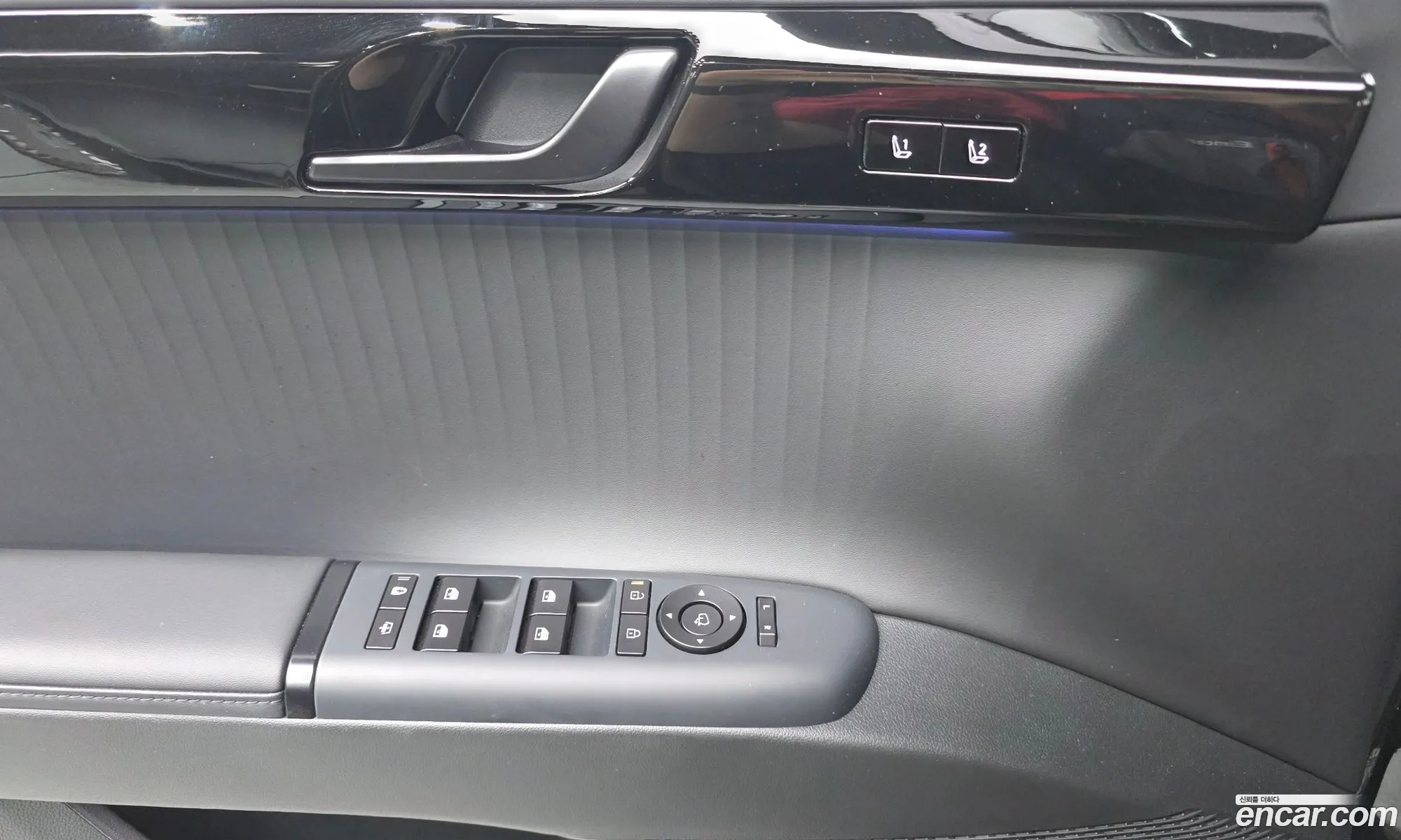 Hyundai Grandeur Hybrid 2023 — 11