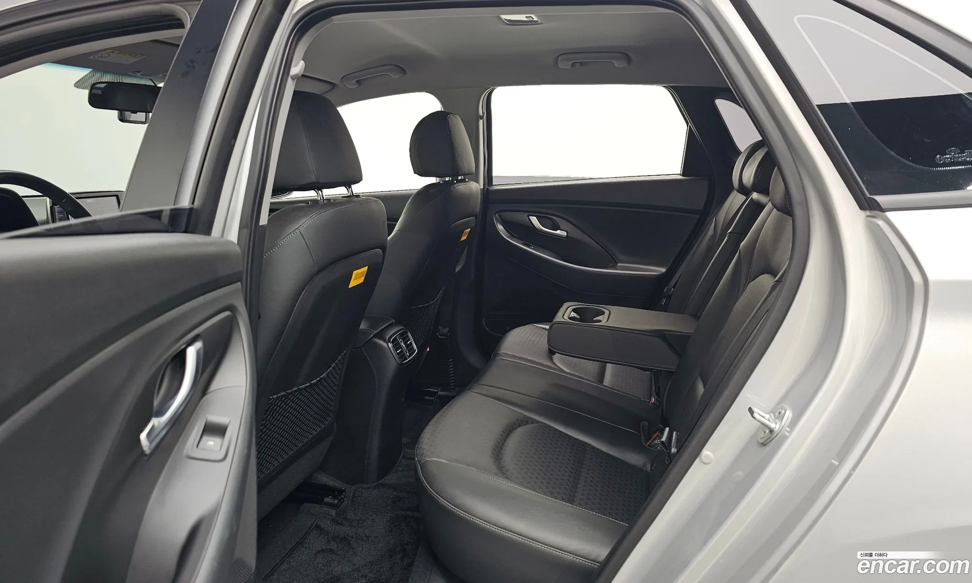 Hyundai i30 2016 — 31