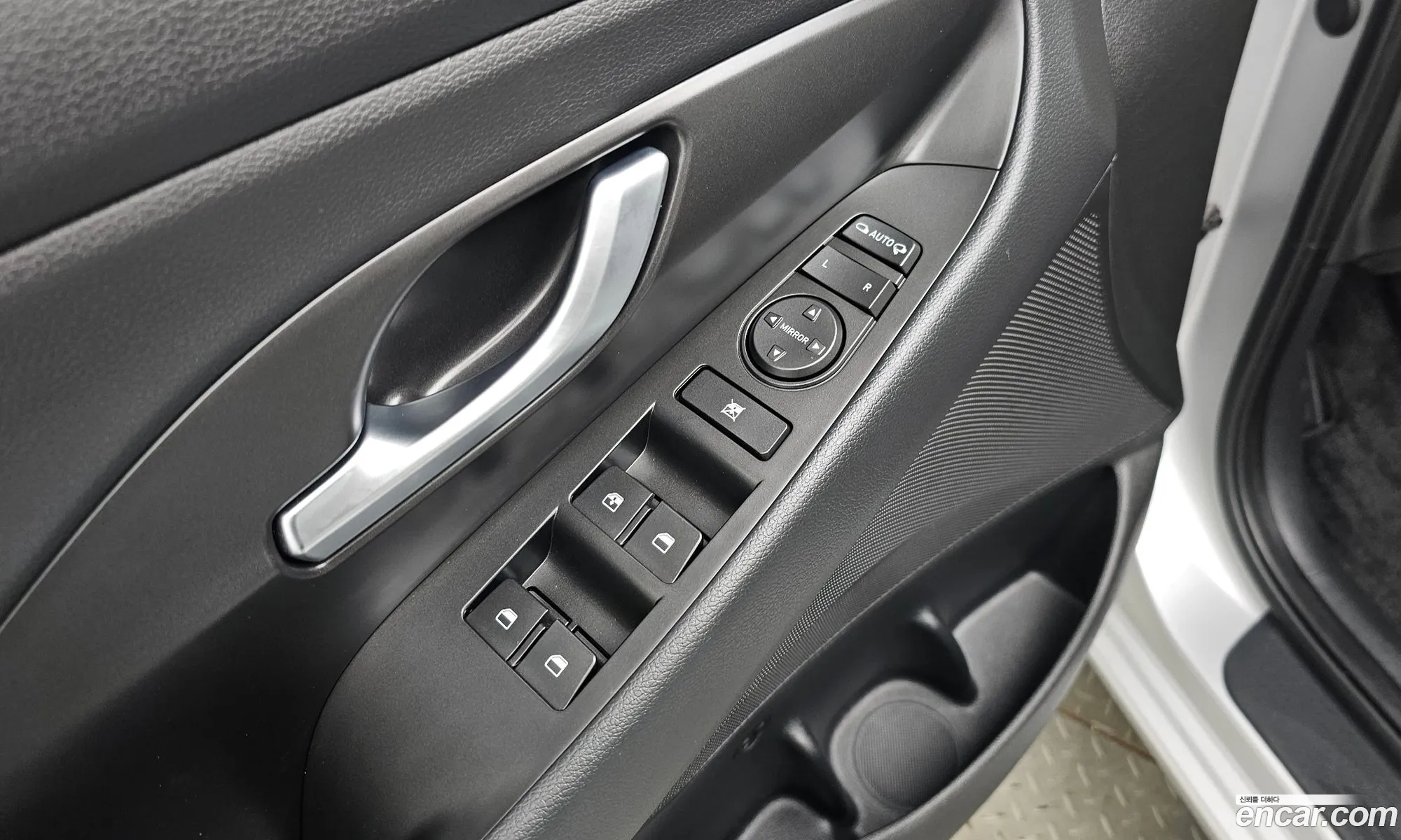 Hyundai i30 2016 — 12