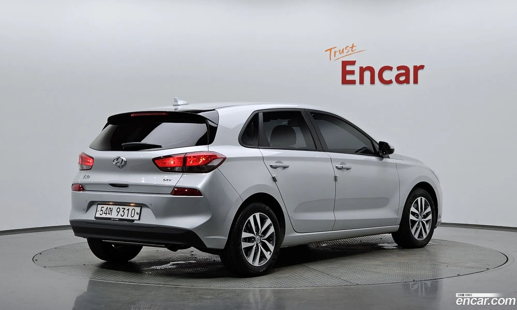 Hyundai i30 2016 — 24