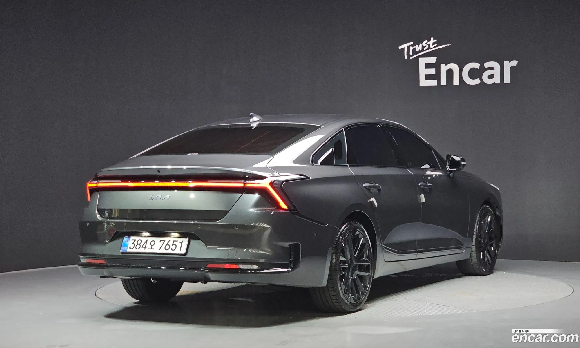 Kia K8 Hybrid 2026 — 3