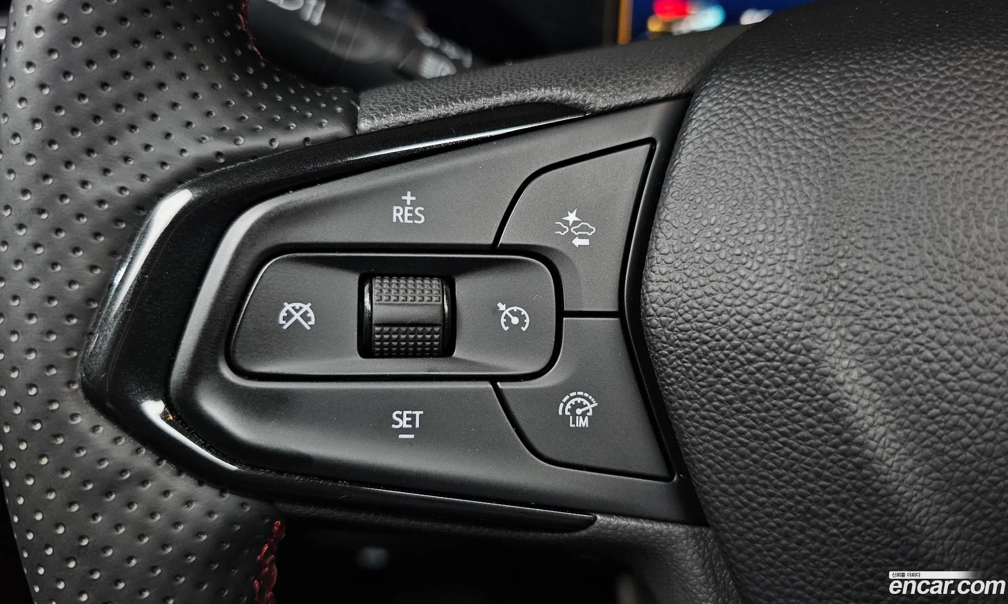 Chevrolet (GM Daewoo) Trailblazer 2023 — 24