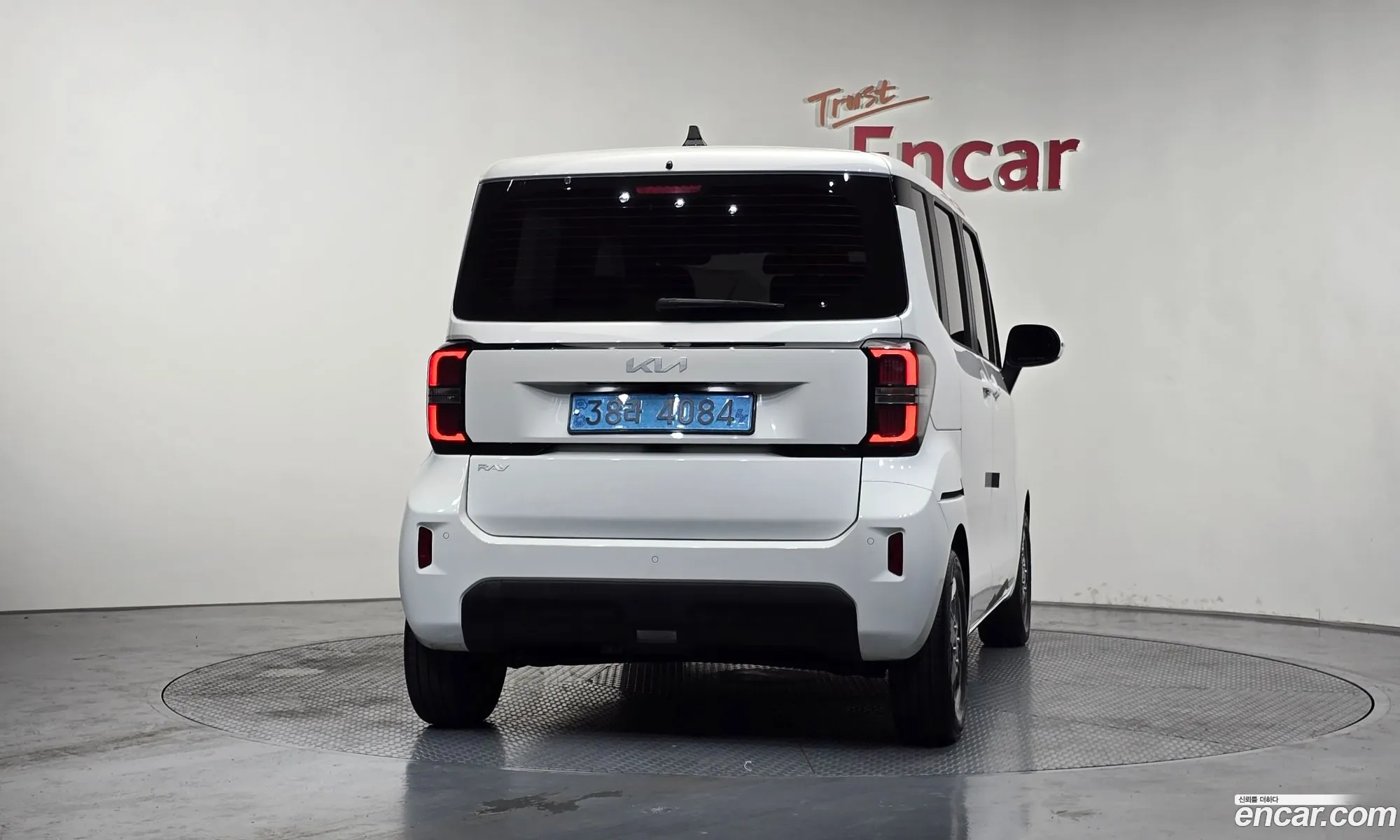 Kia Kia Ray EV 2024 — 2