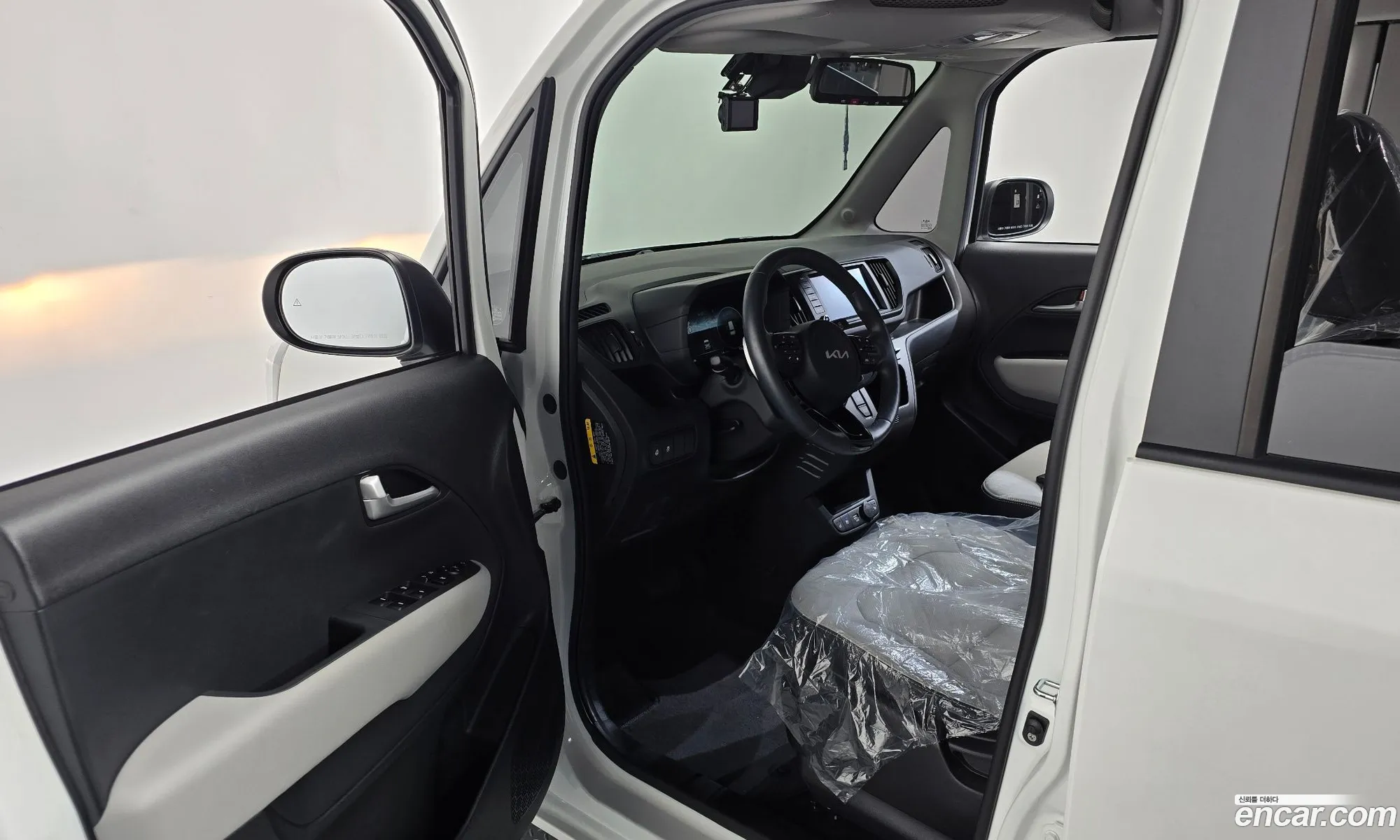 Kia Kia Ray EV 2024 — 19