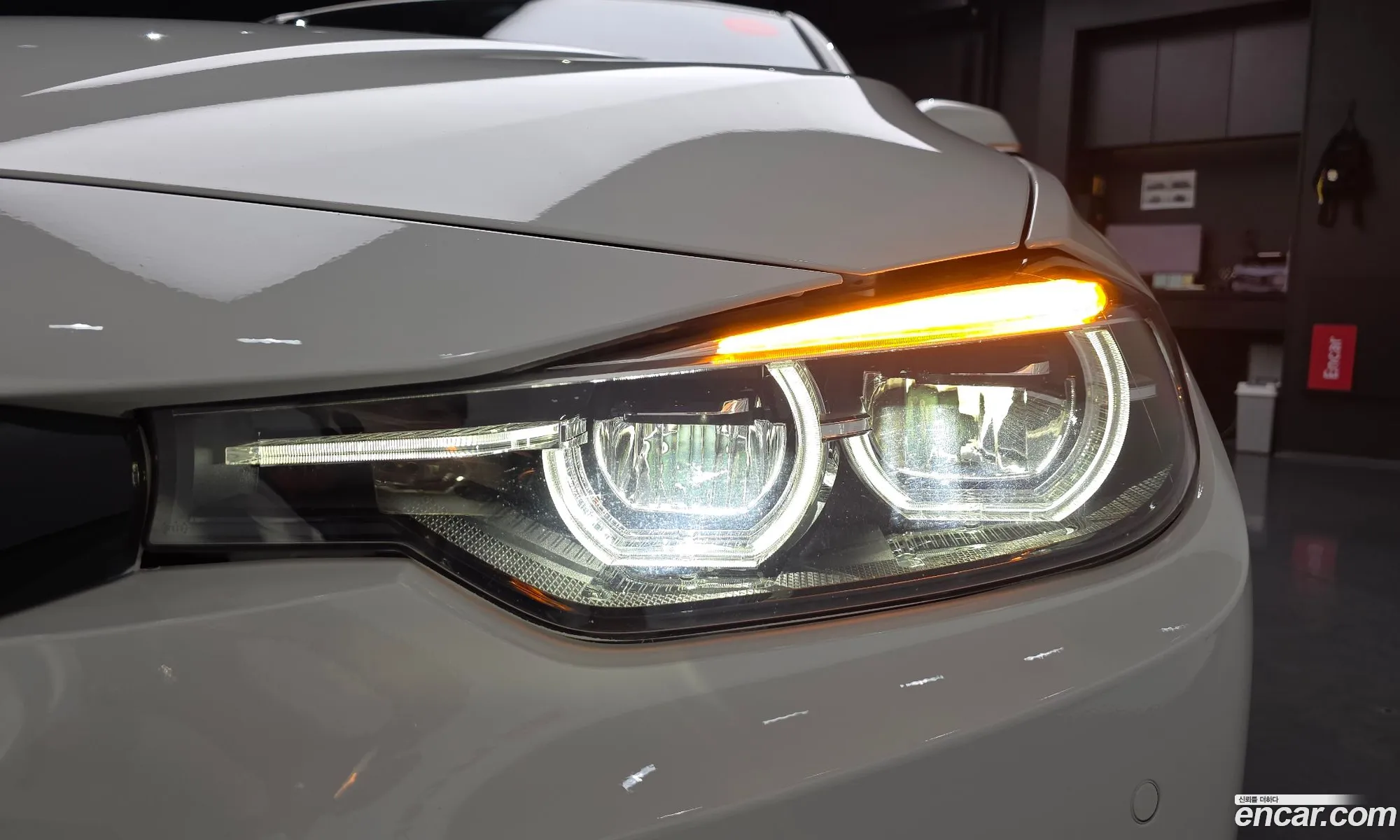BMW 3 Series 2018 WBA8B9109JA538463 — 31