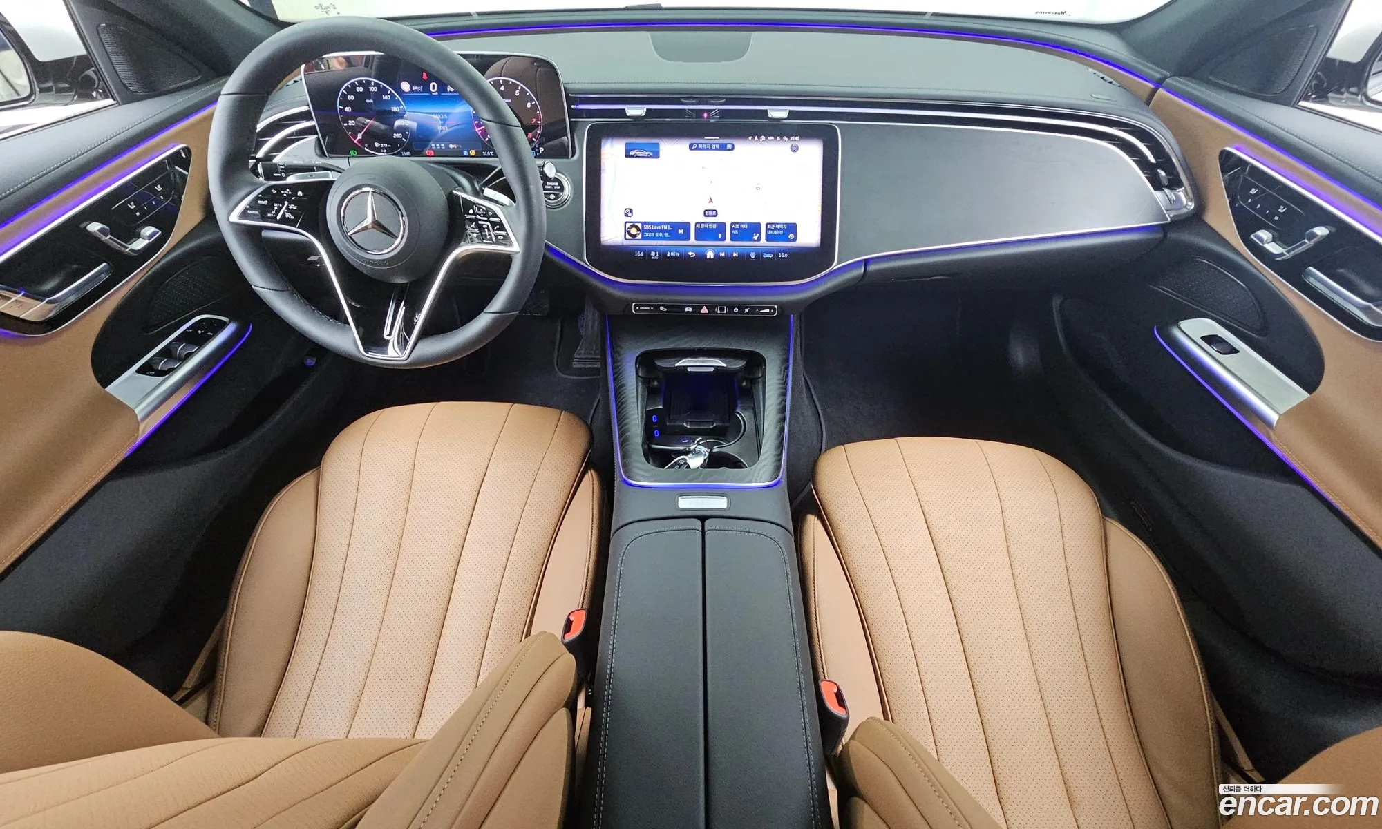 Mercedes-Benz E-Class W214 2025 — 14