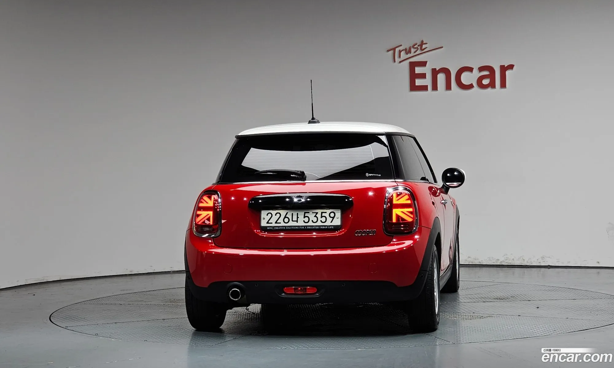 Mini Cooper 2020 — 13