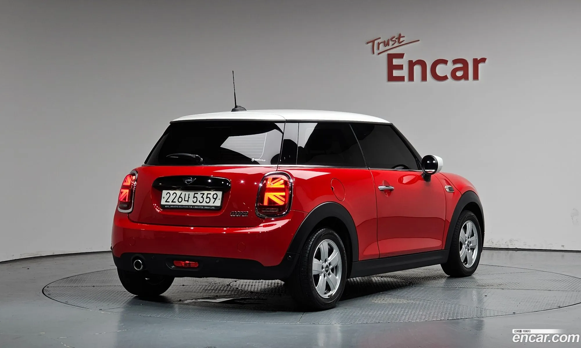 Mini Cooper 2020 — 2