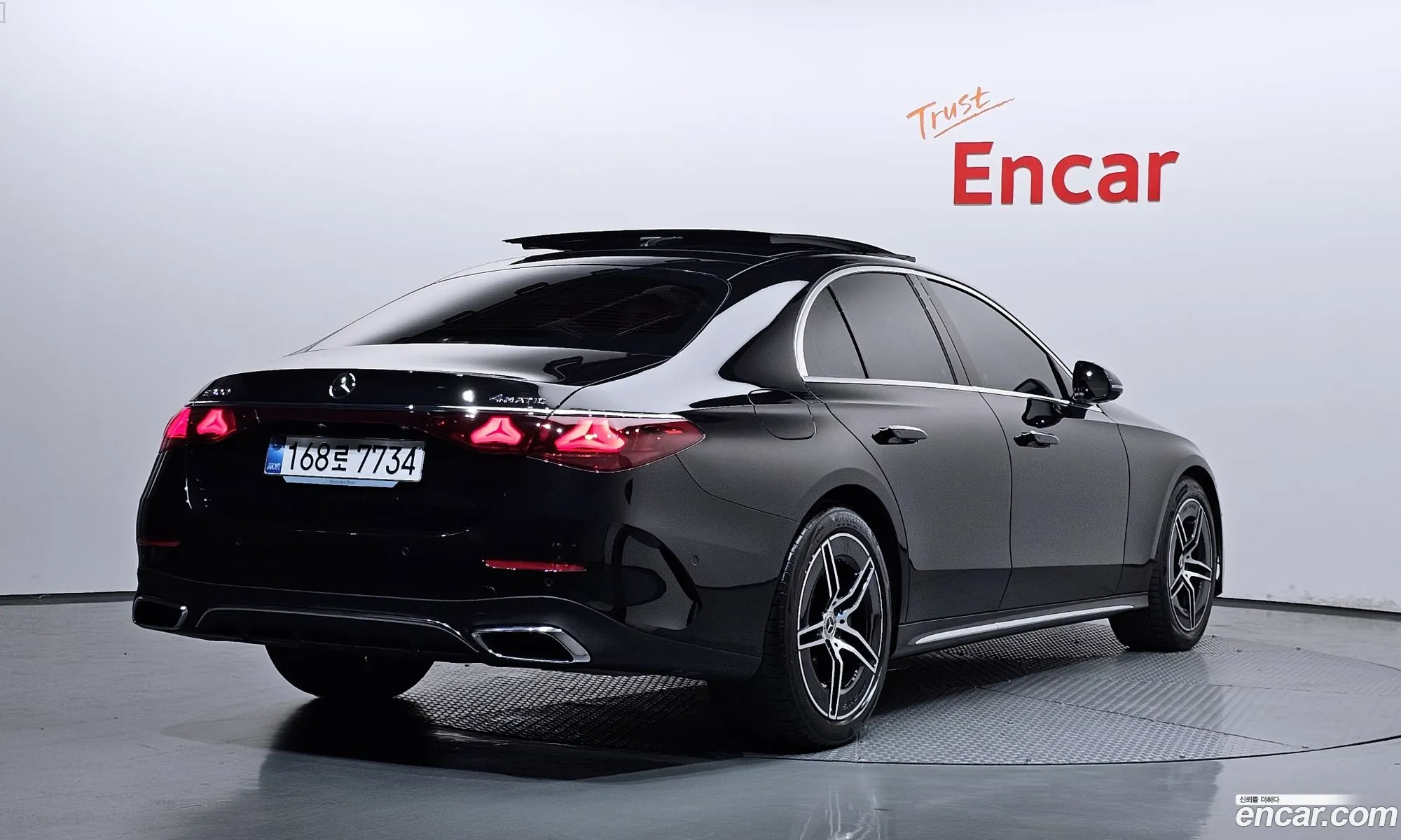 Mercedes-Benz E-Class W214 2025 — 2