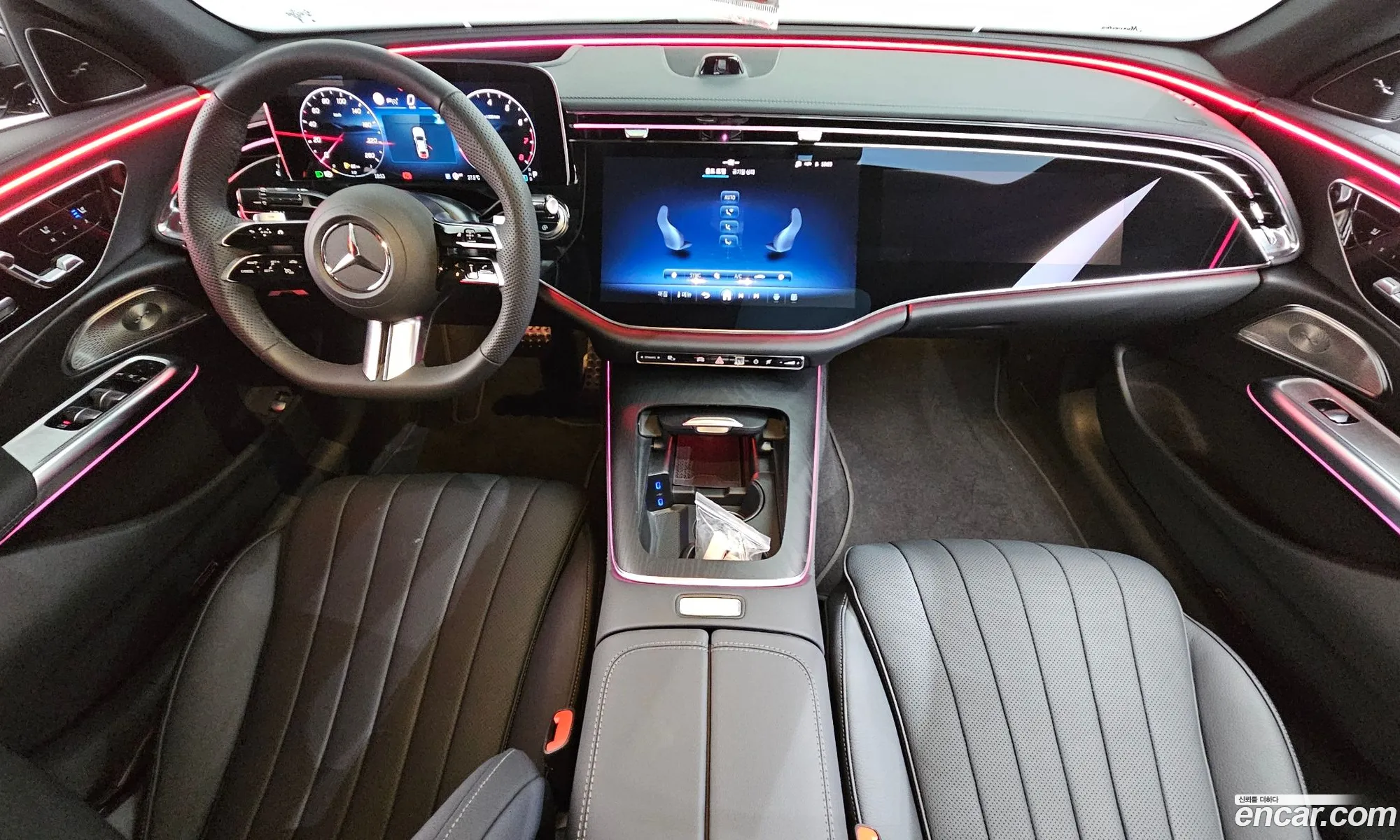 Mercedes-Benz E-Class W214 2025 — 17