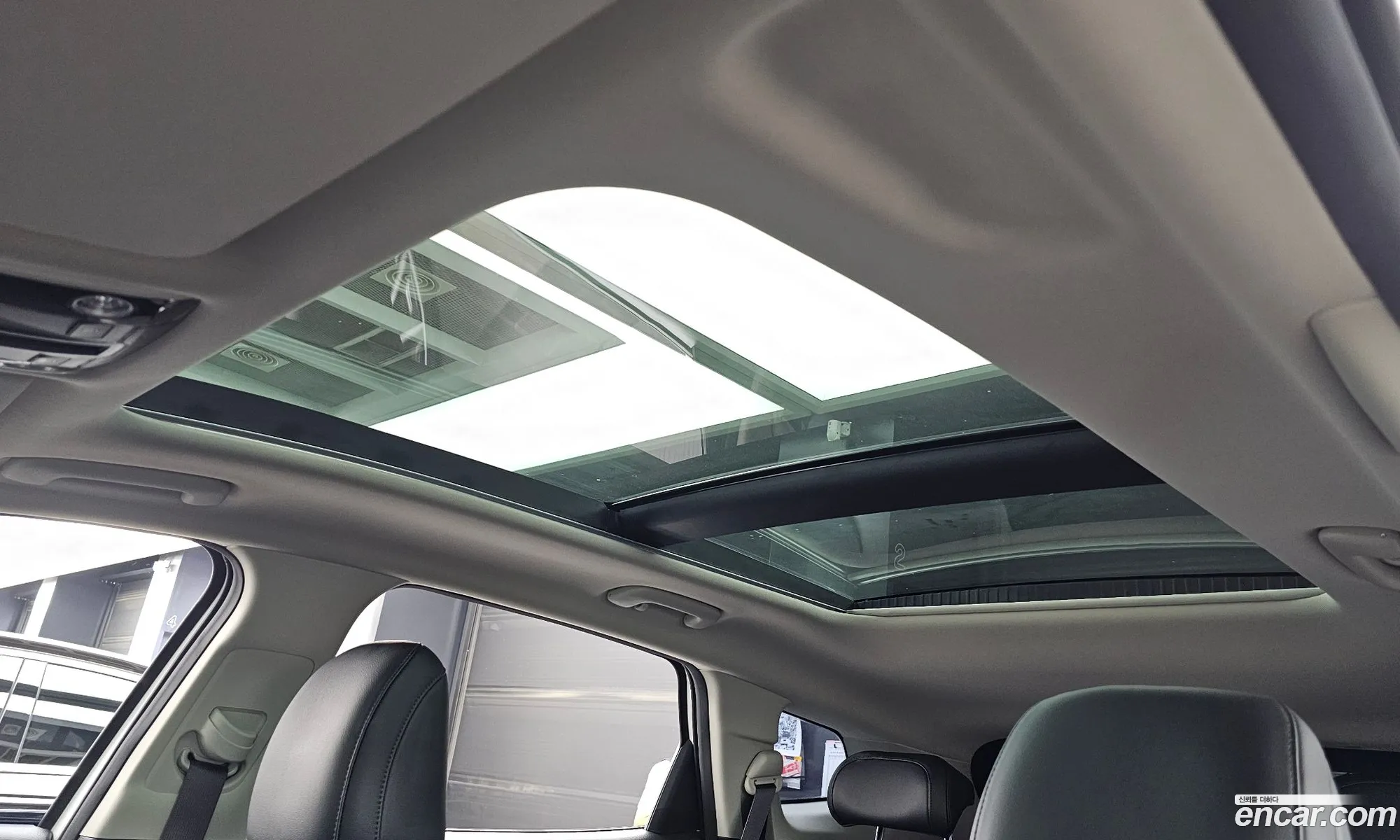Kia Sportage Hybrid 2023 — 18