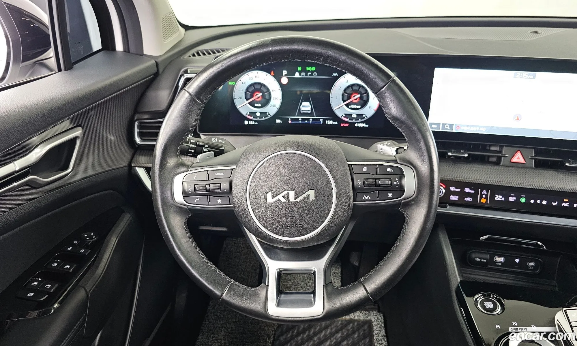 Kia Sportage Hybrid 2023 — 4