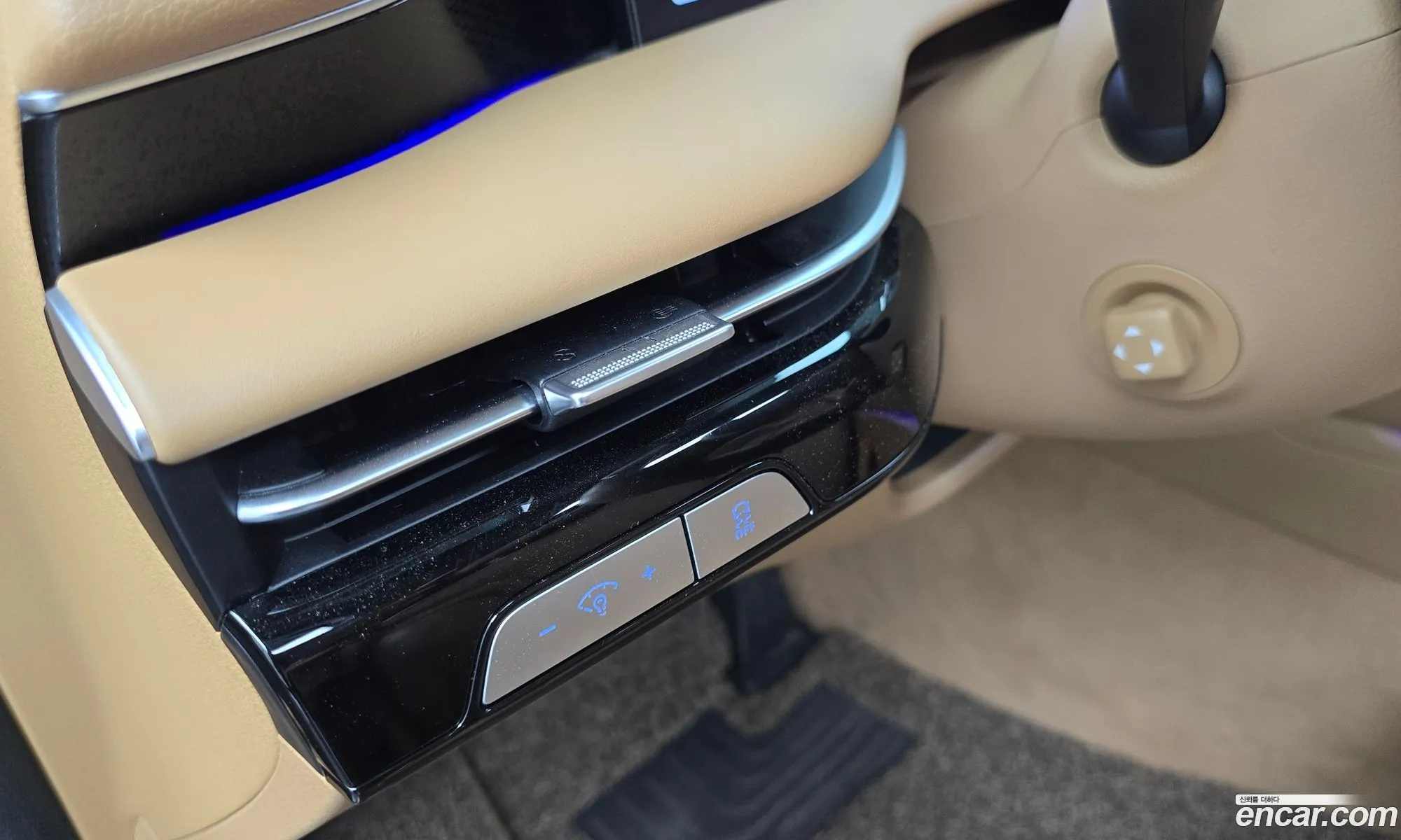 Genesis G80 2024 — 2