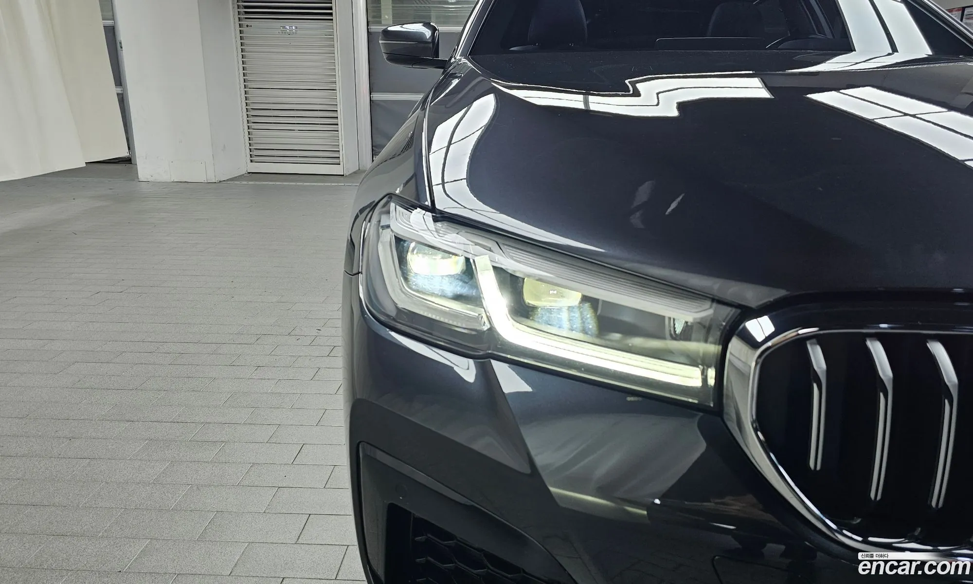 BMW 5 Series 2023 — 3