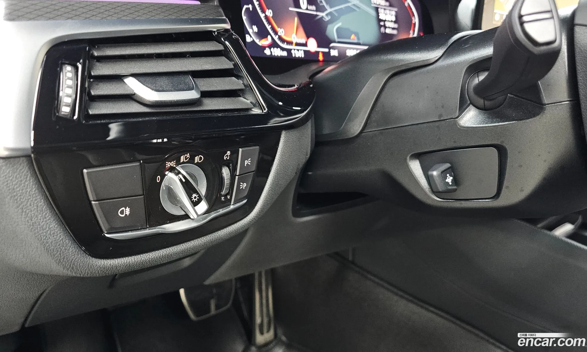 BMW 5 Series 2023 — 22