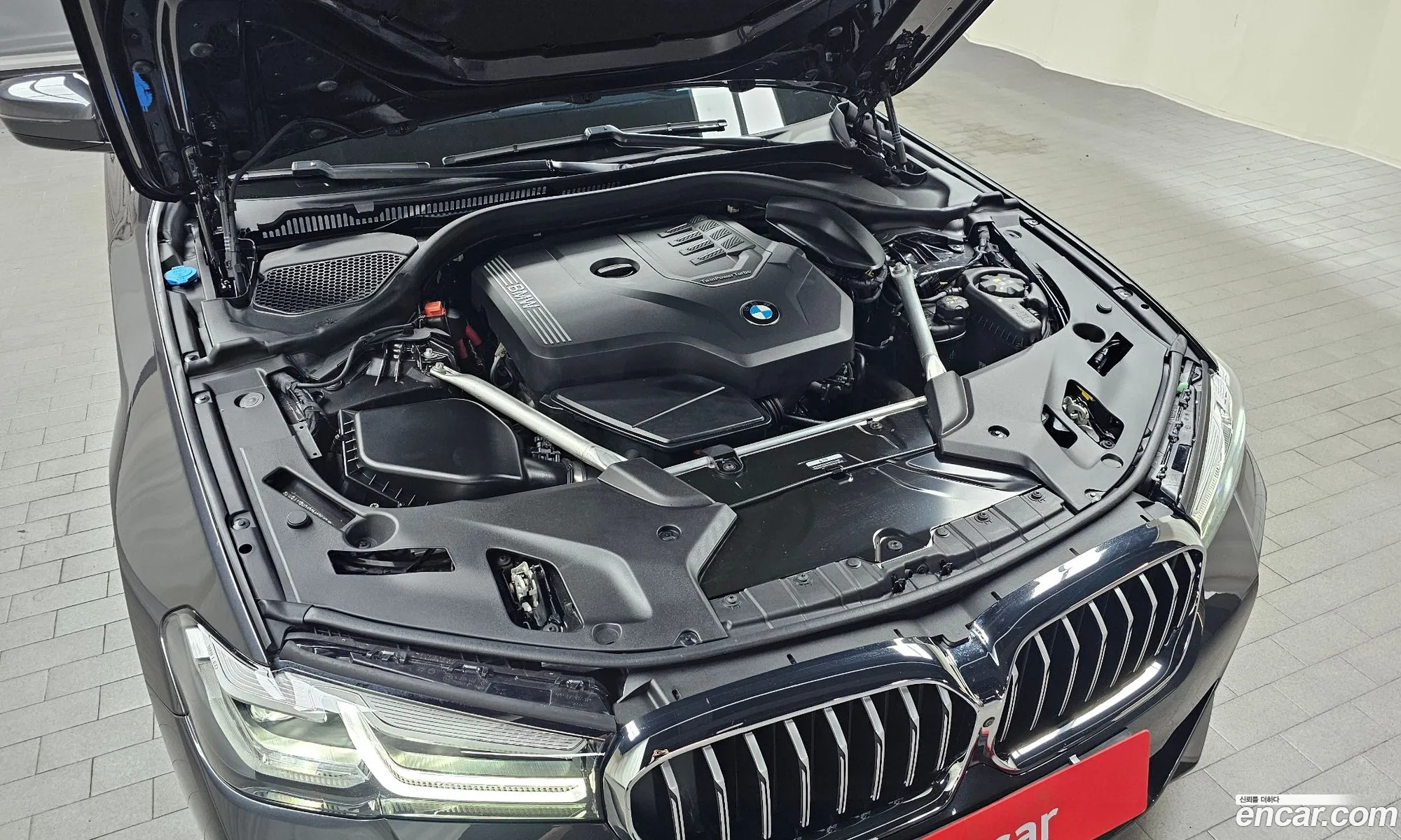 BMW 5 Series 2023 — 6