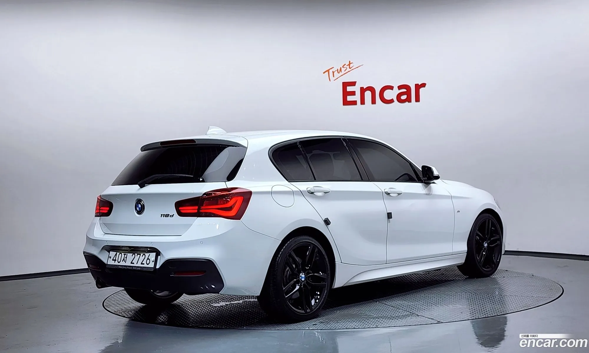 BMW 1 Series 2018 WBA1S5105J5L14979 — 20