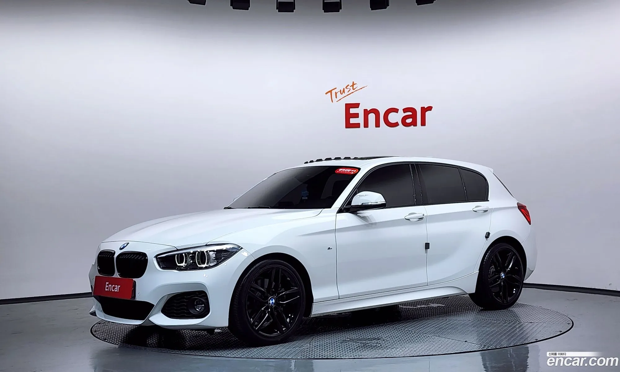BMW 1 Series 2018 WBA1S5105J5L14979 — 28