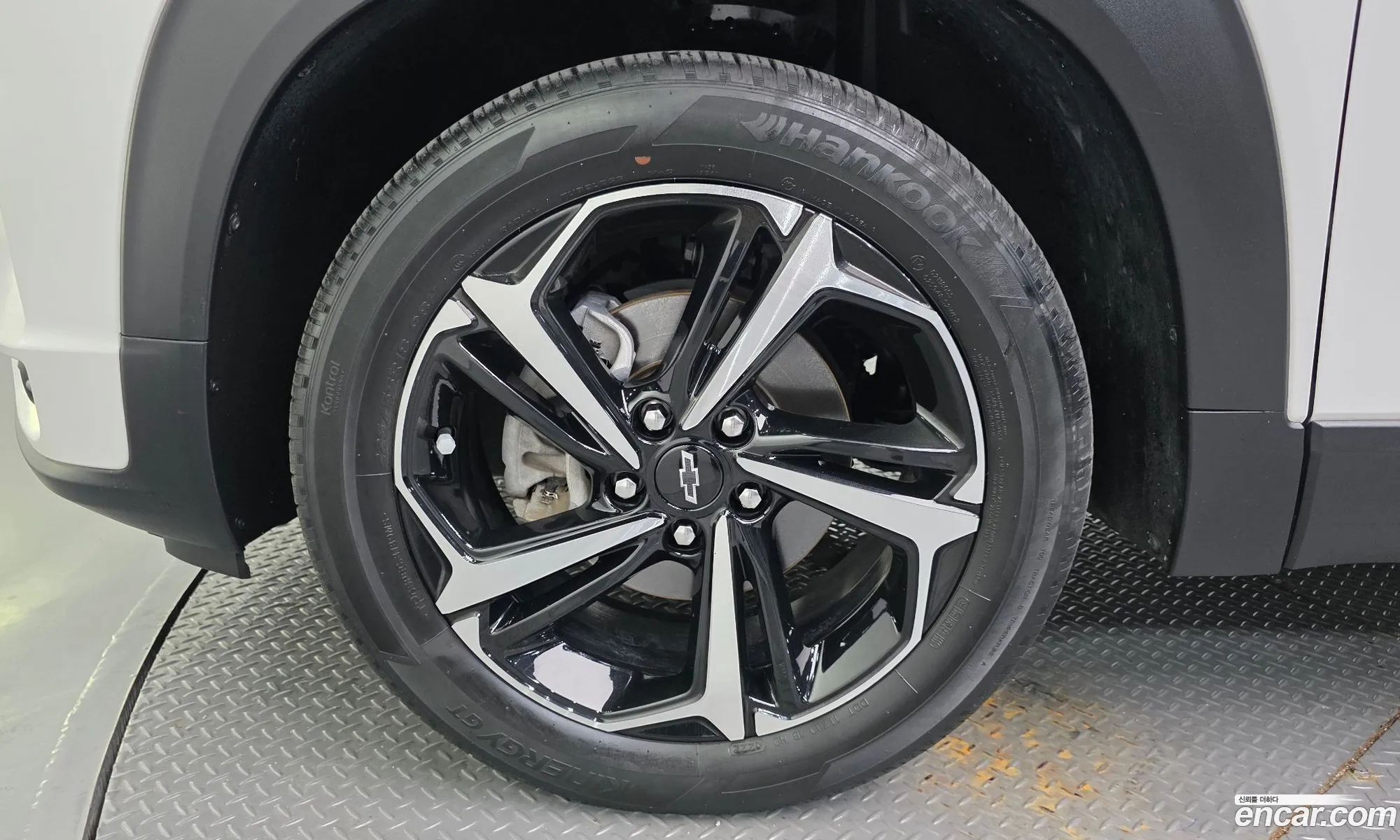 Chevrolet (GM Daewoo) Trailblazer 2022 — 26