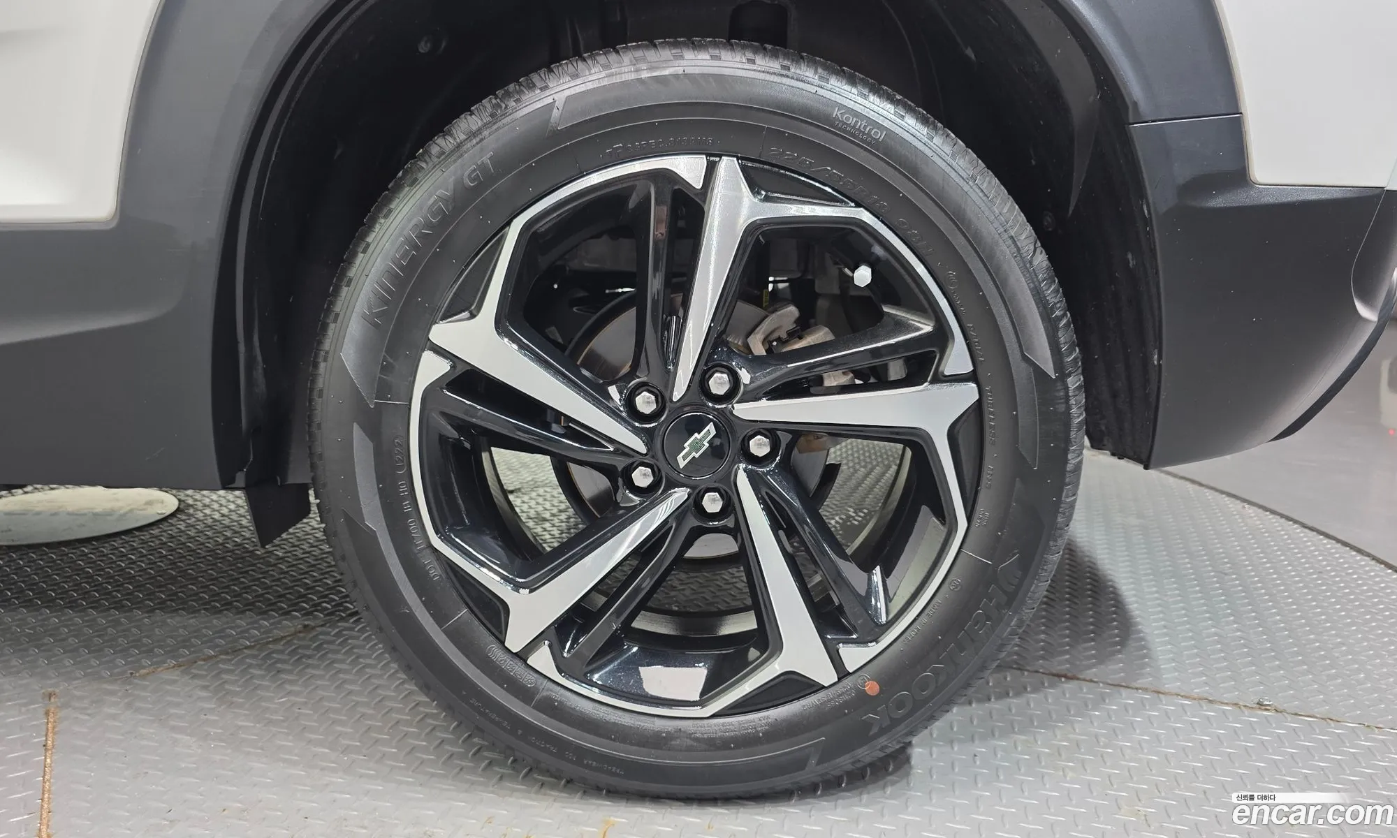 Chevrolet (GM Daewoo) Trailblazer 2022 — 5