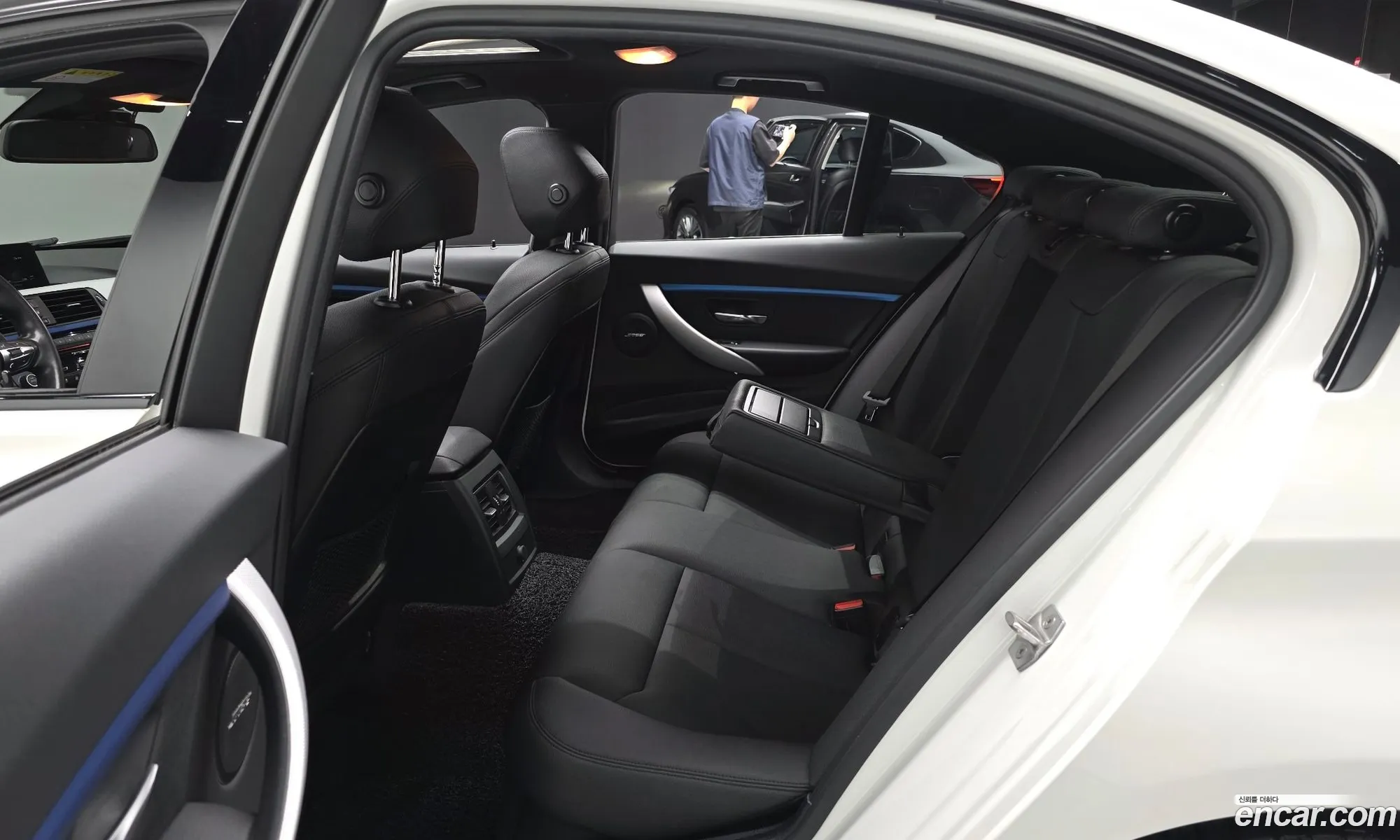 BMW 3 Series 2017 WBA8A9107HK883403 — 10