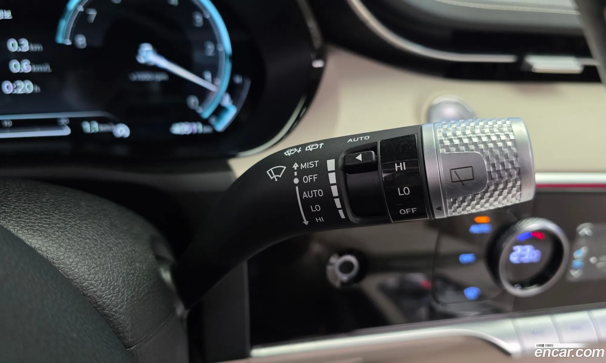 Genesis GV70 2022 — 11