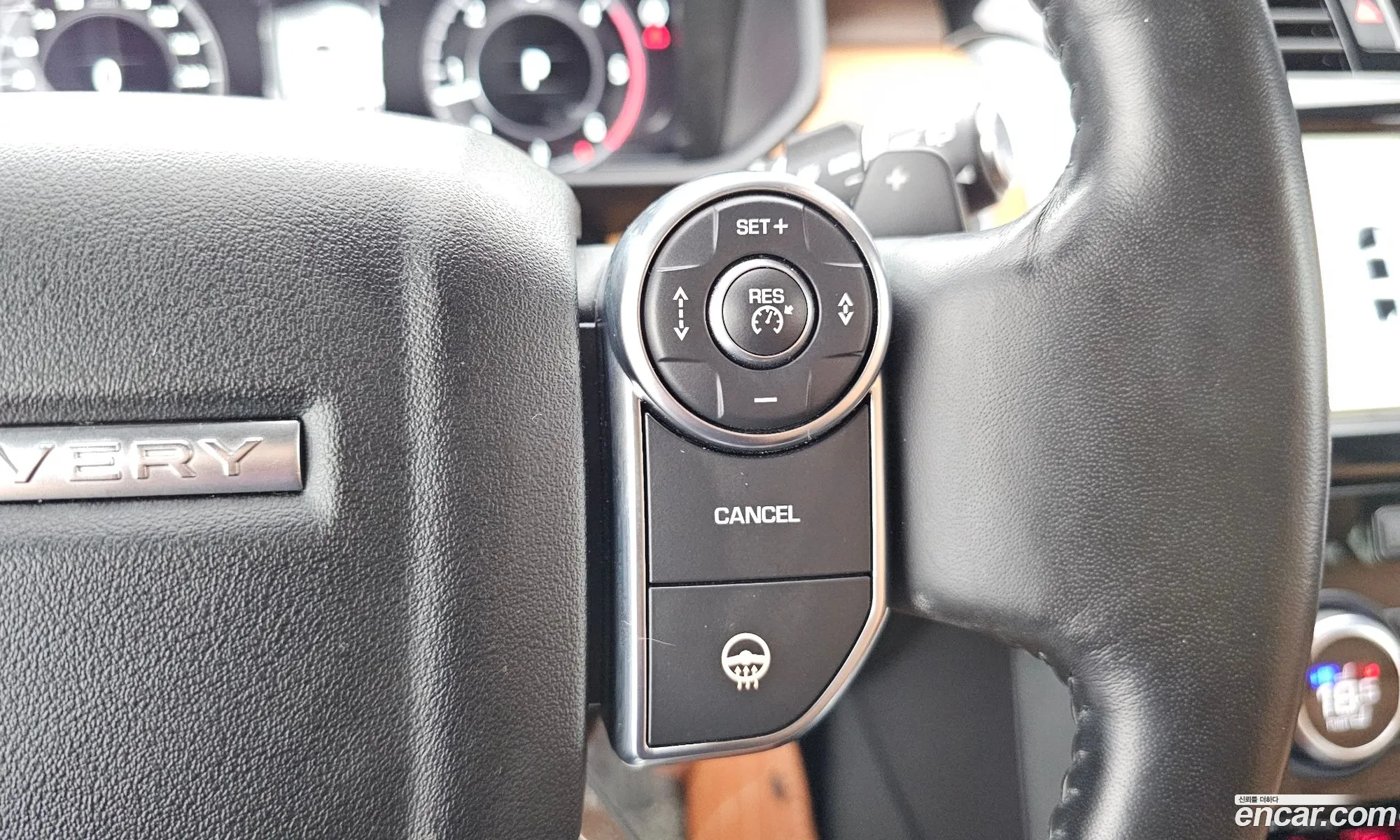 Land Rover Discovery 5 2018 SALRA2BKXJA061469 — 11
