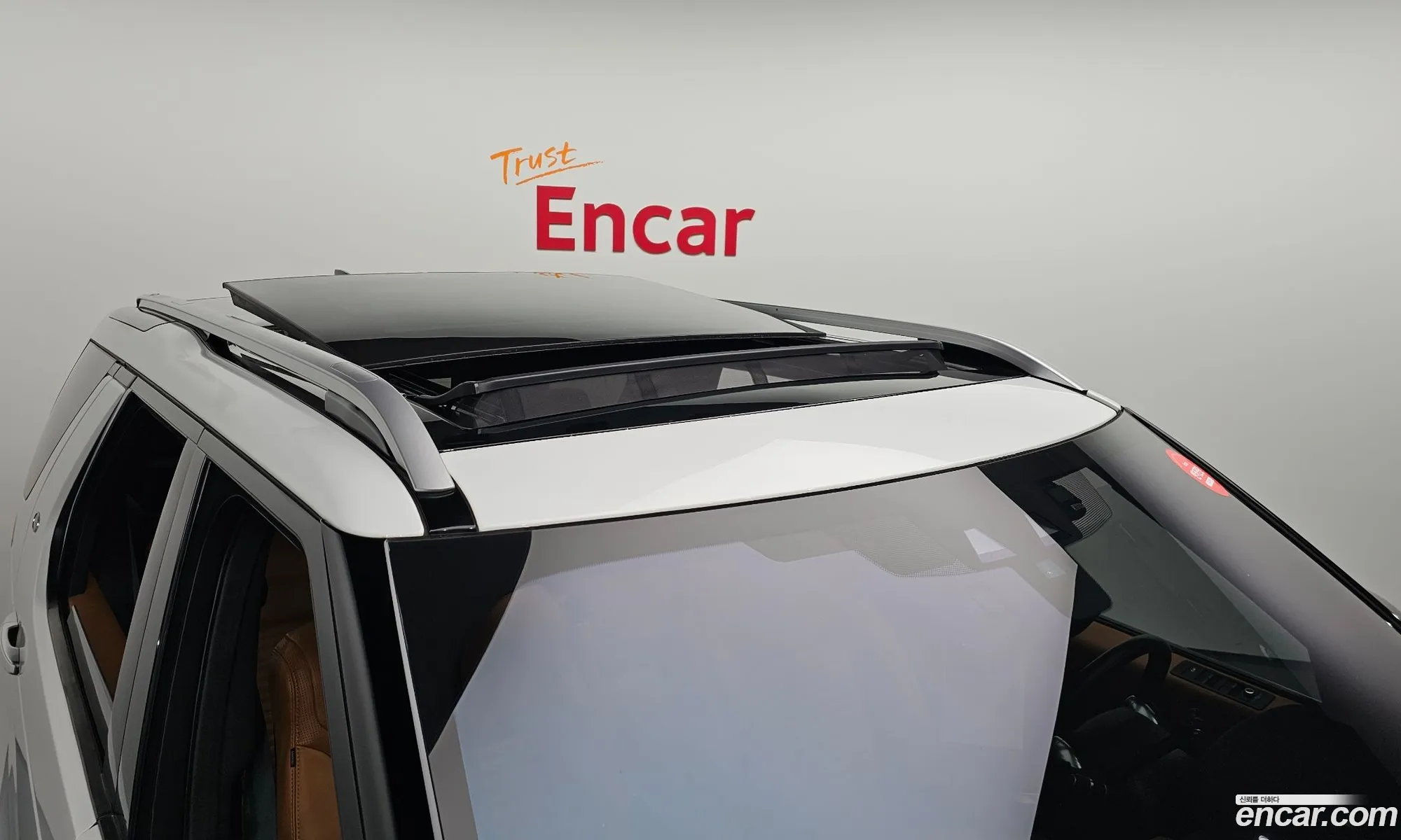 Land Rover Discovery 5 2018 SALRA2BKXJA061469 — 17