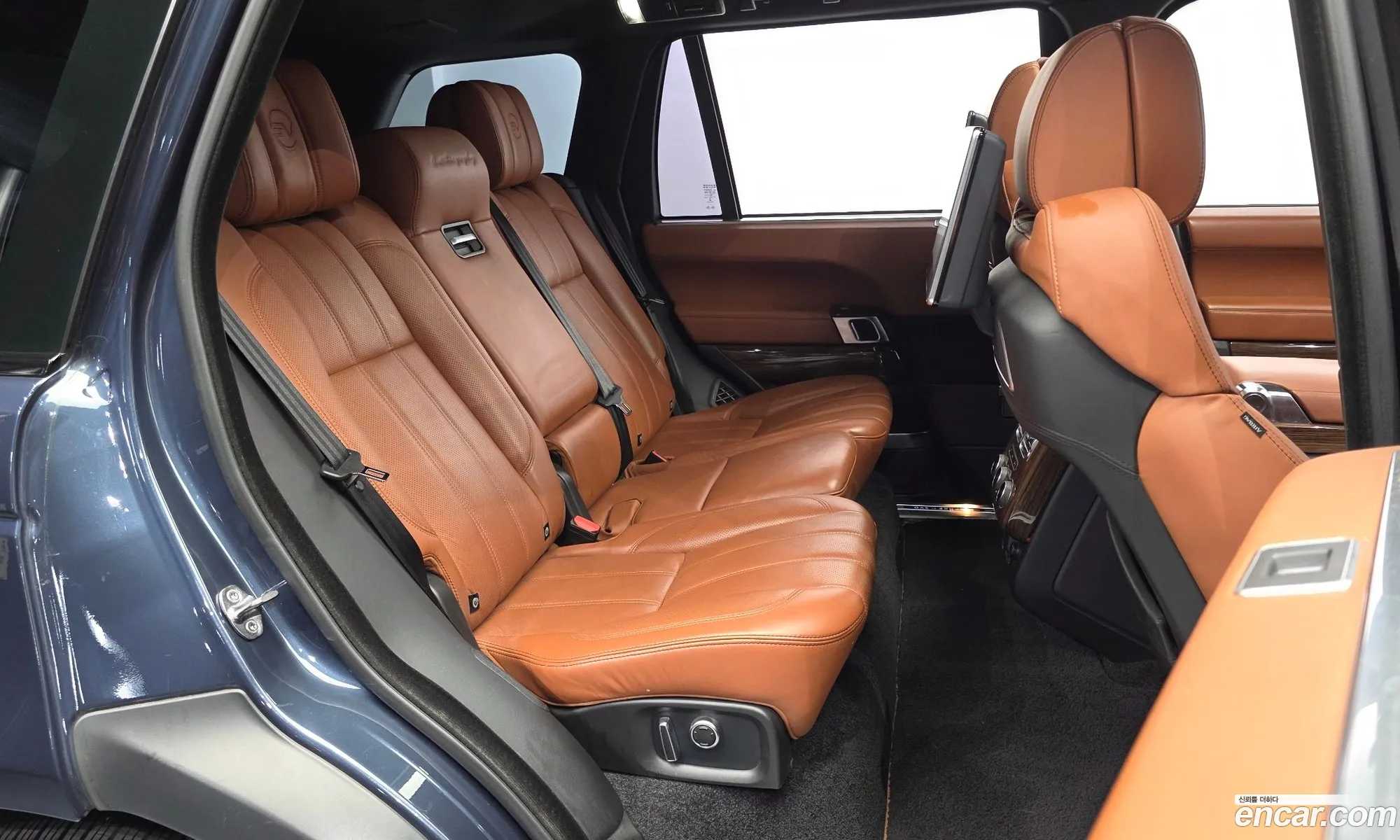 Land Rover Range Rover 2017 — 27