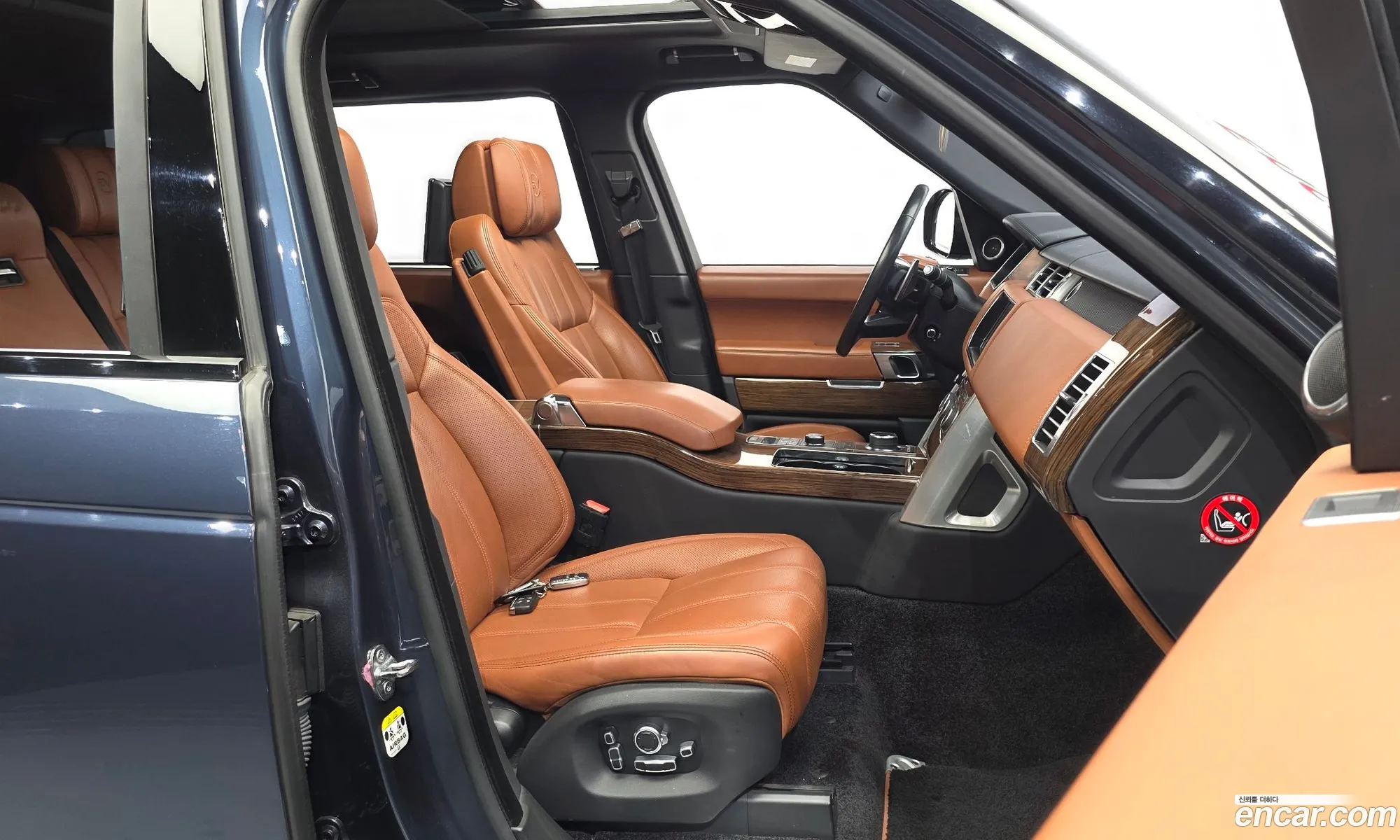 Land Rover Range Rover 2017 — 36
