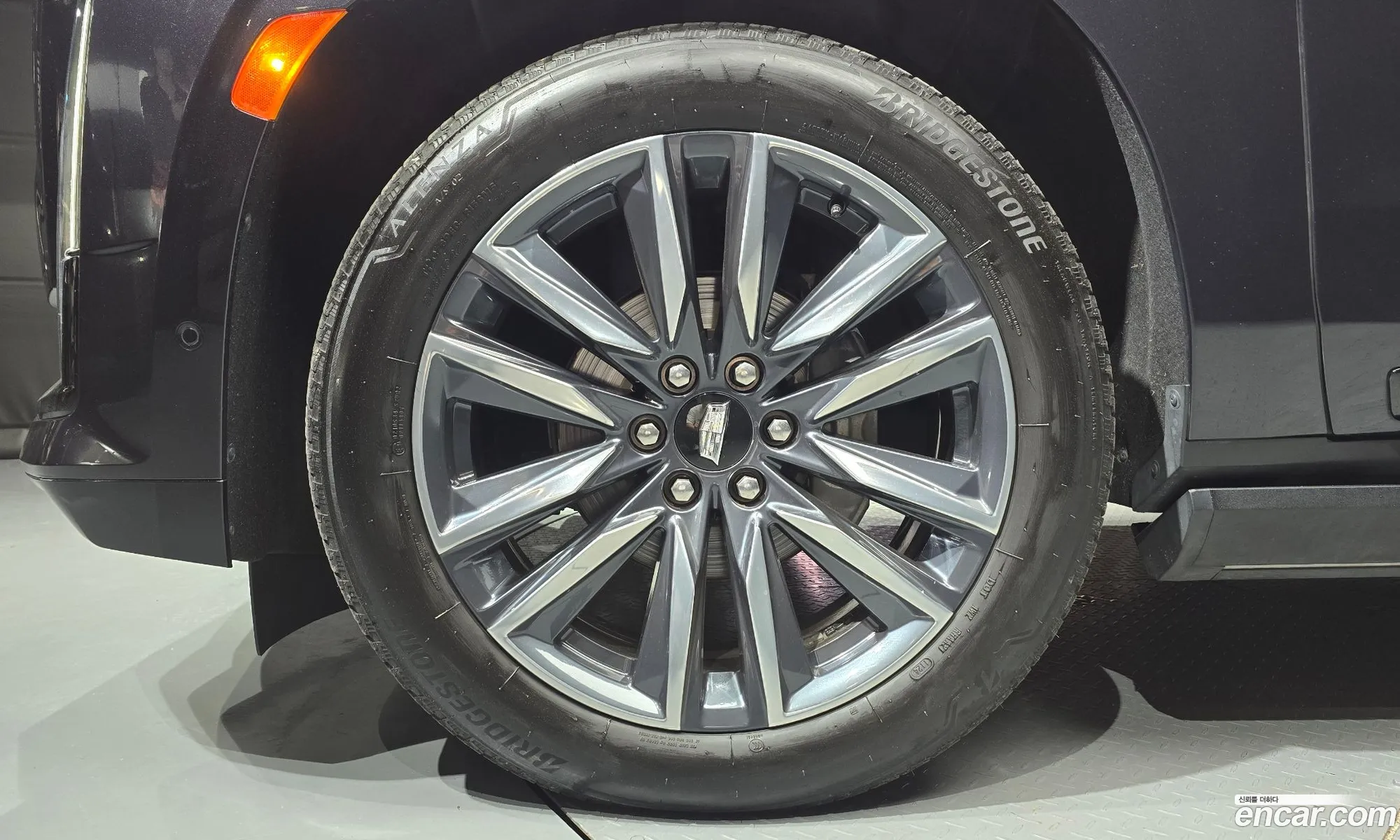 Cadillac Escalade 2022 — 14
