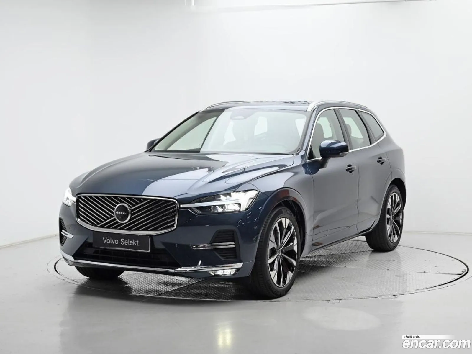 Volvo XC60 2026 — 17