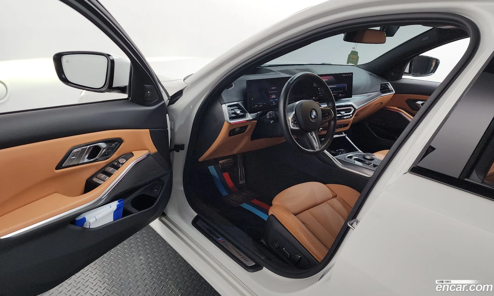 BMW 3 Series 2023 — 20