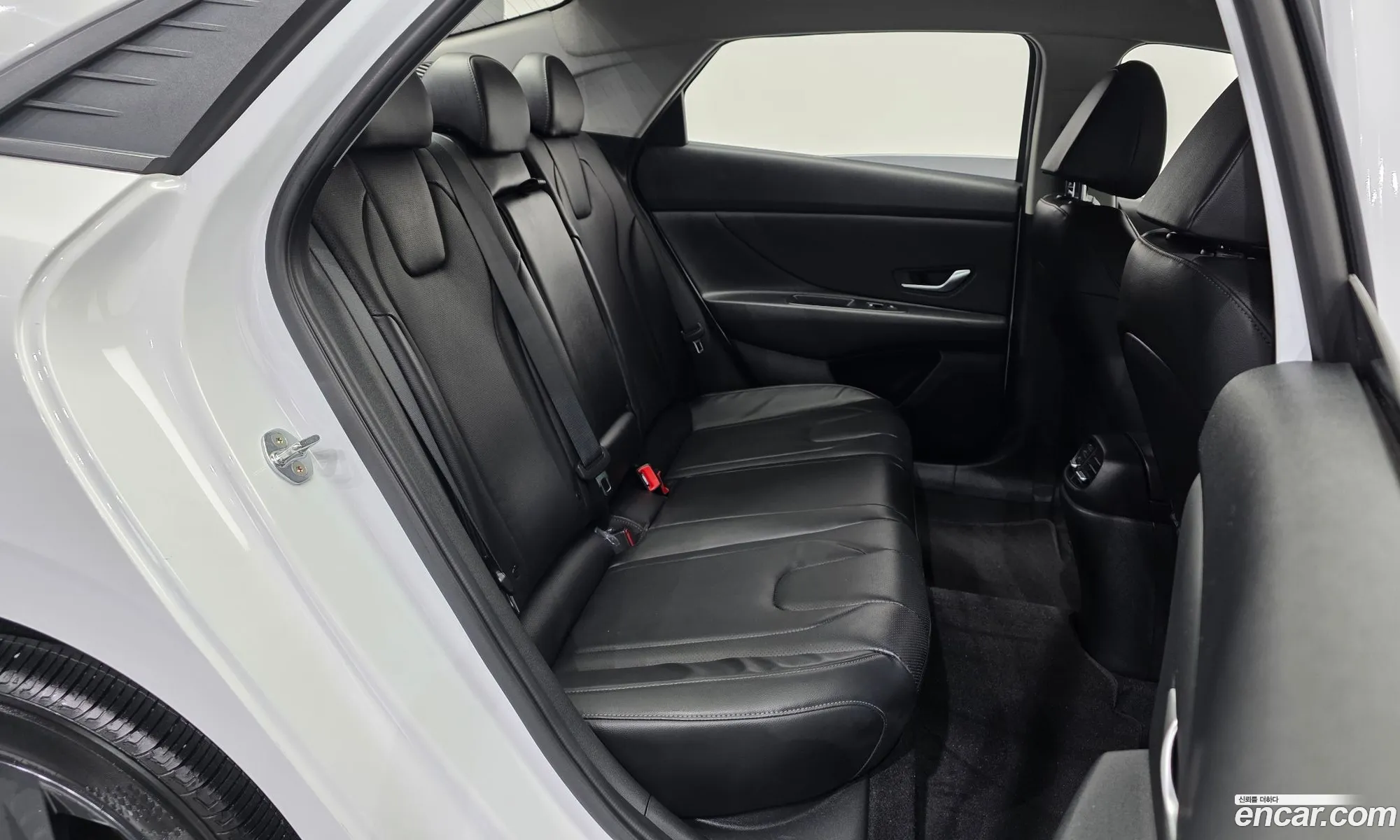 Hyundai Elantra 2022 — 29
