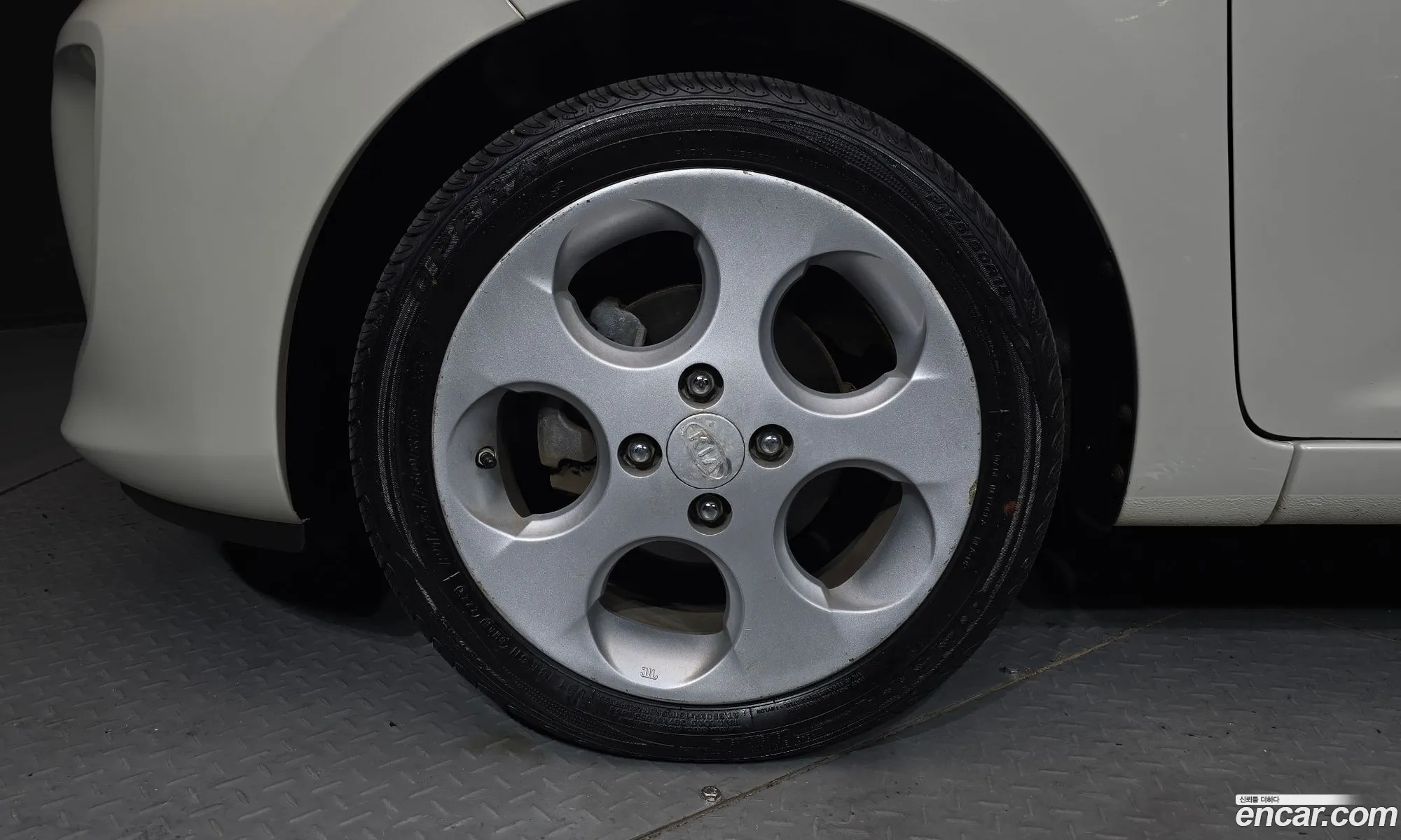 Kia Morning 2015 — 16