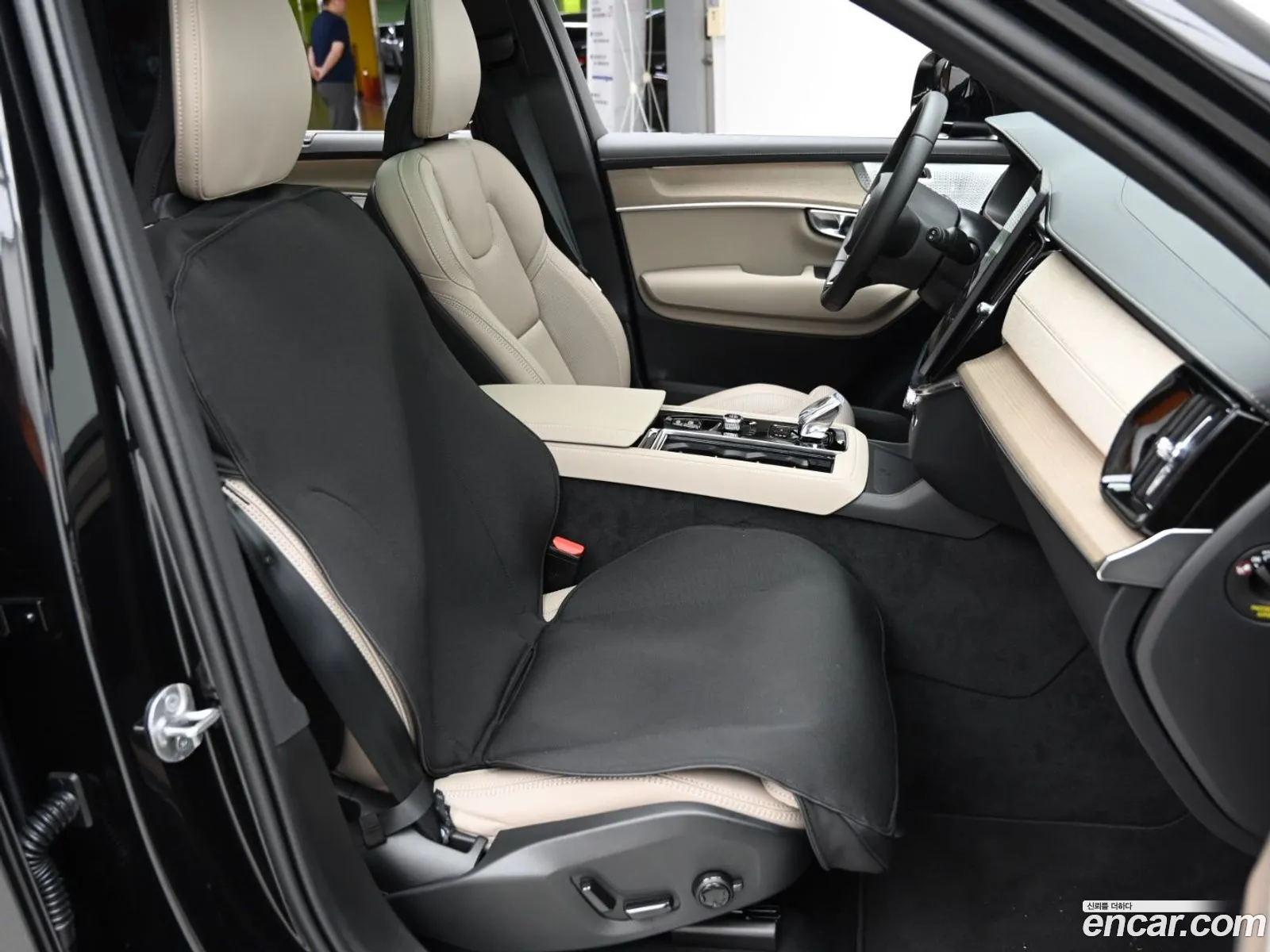 Volvo XC90 2026 YV1LF0629T1502972 — 2