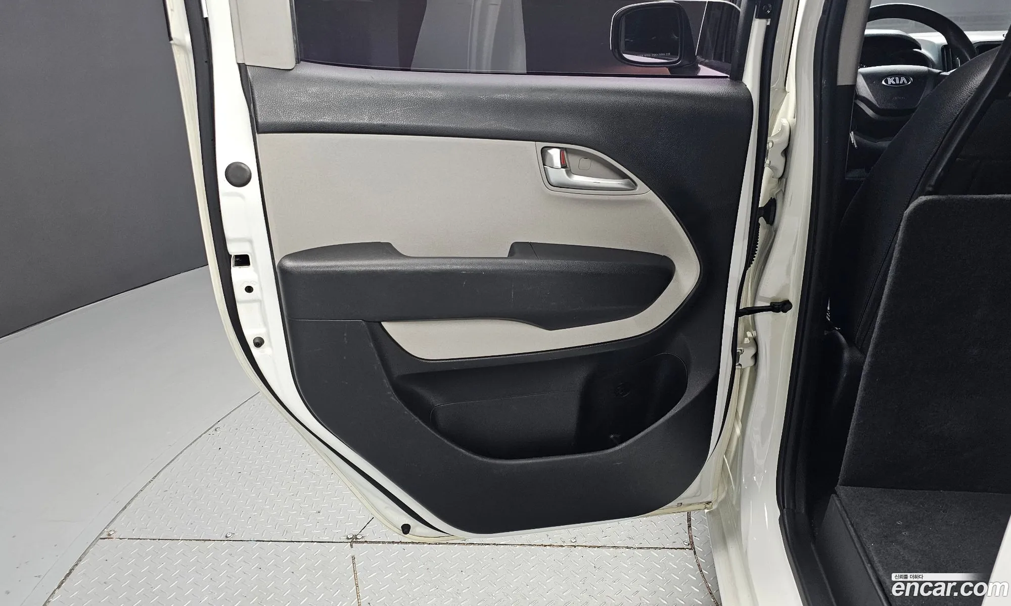 Kia Ray 2017 KNACF911BHT164084 — 15