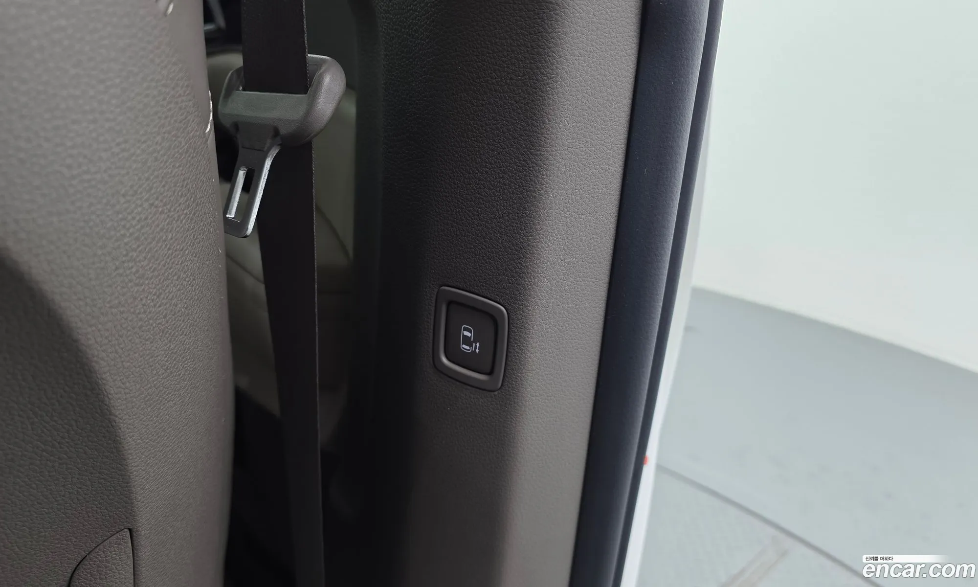 Kia Carnival 2020 KNANE813BMS029043 — 8