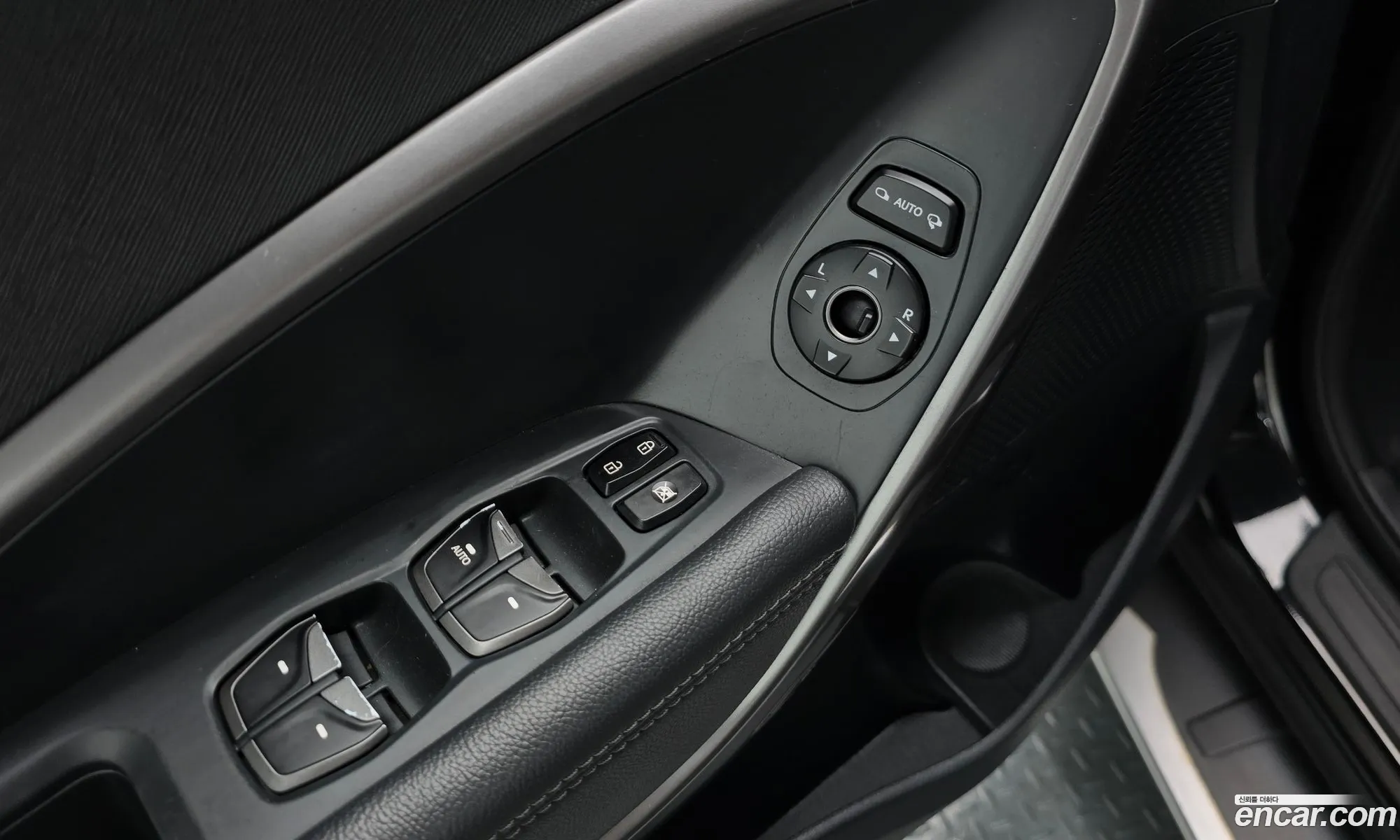 Hyundai Santa Fe the Prime 2016 — 12